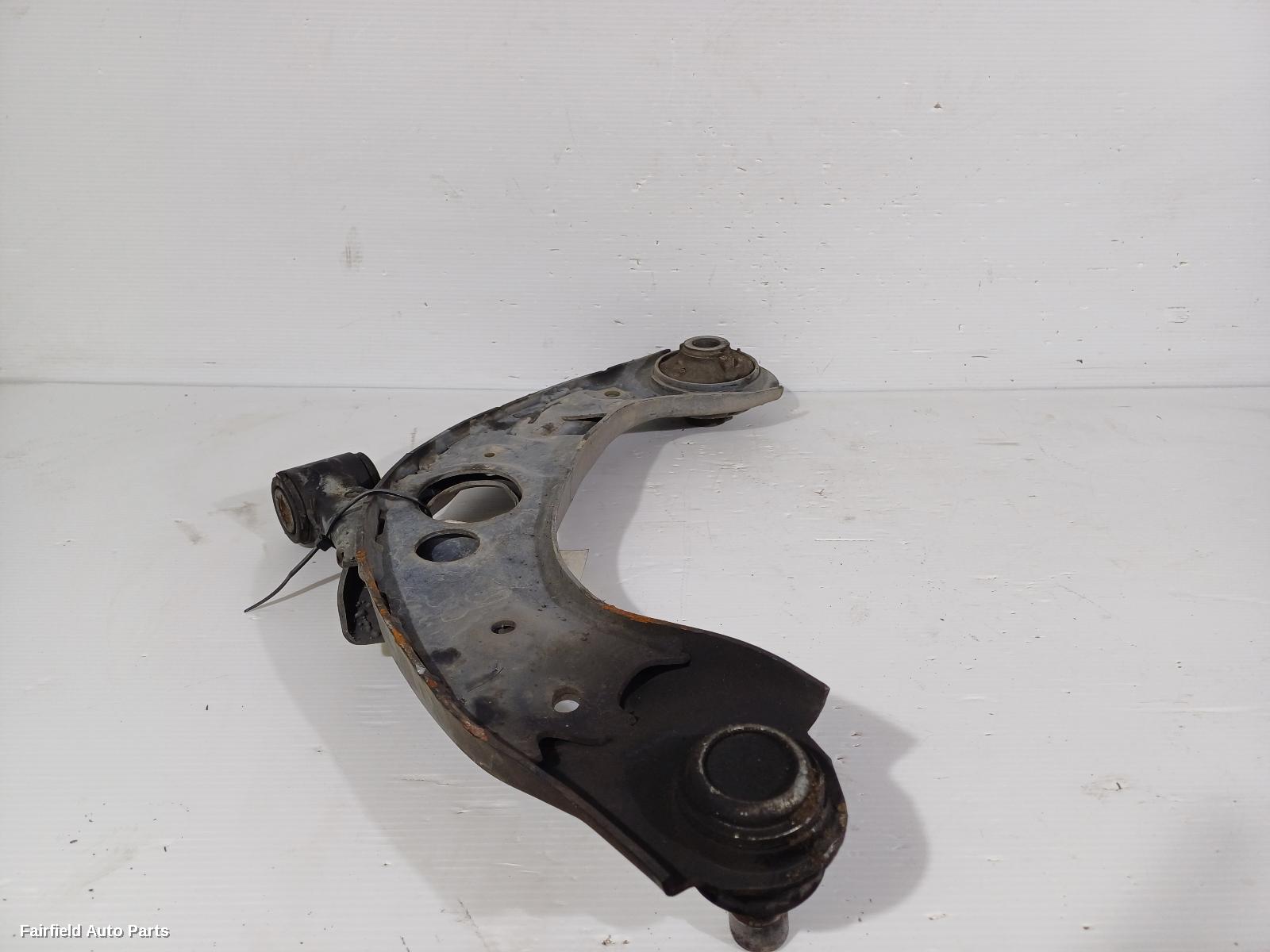2015-2017 Mazda Cx3 Right Front Lower Control Arm