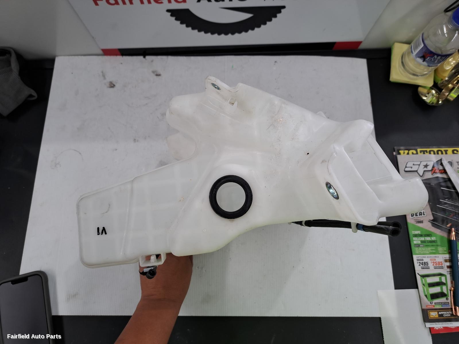 2018-2023 Toyota Corolla Washer Bottle