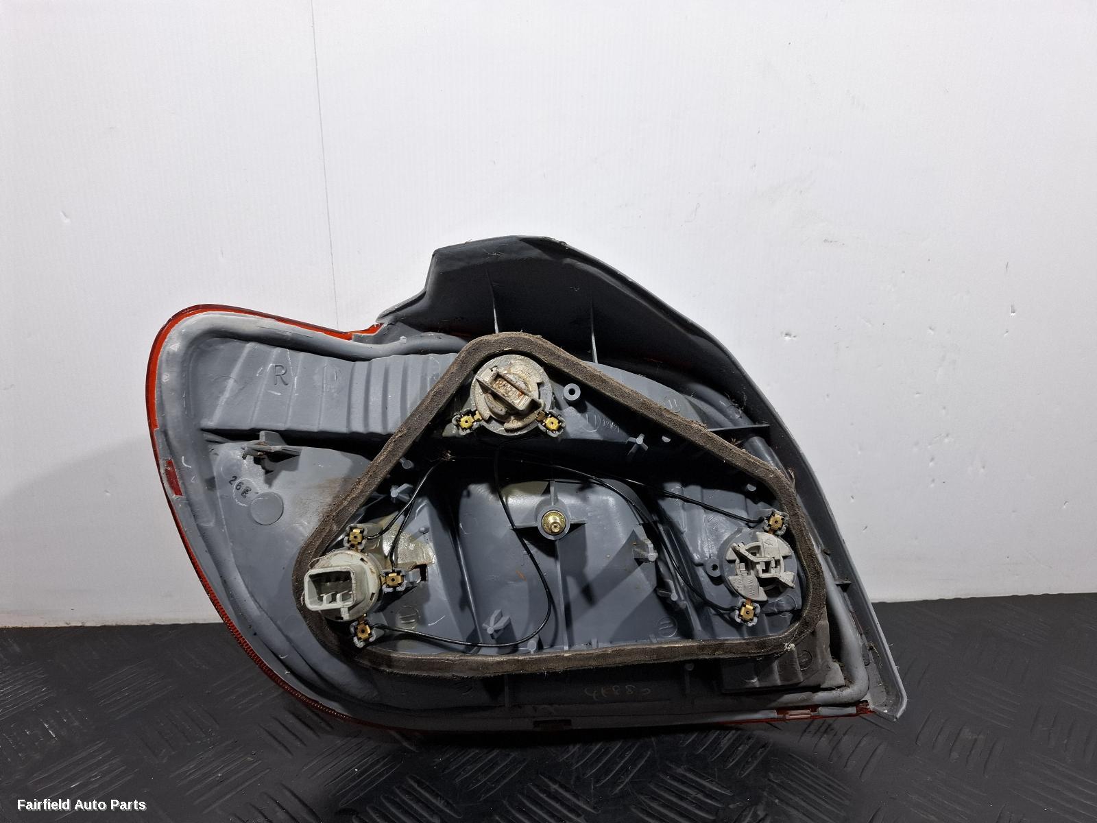 1999-2002 Toyota Echo Right Taillight