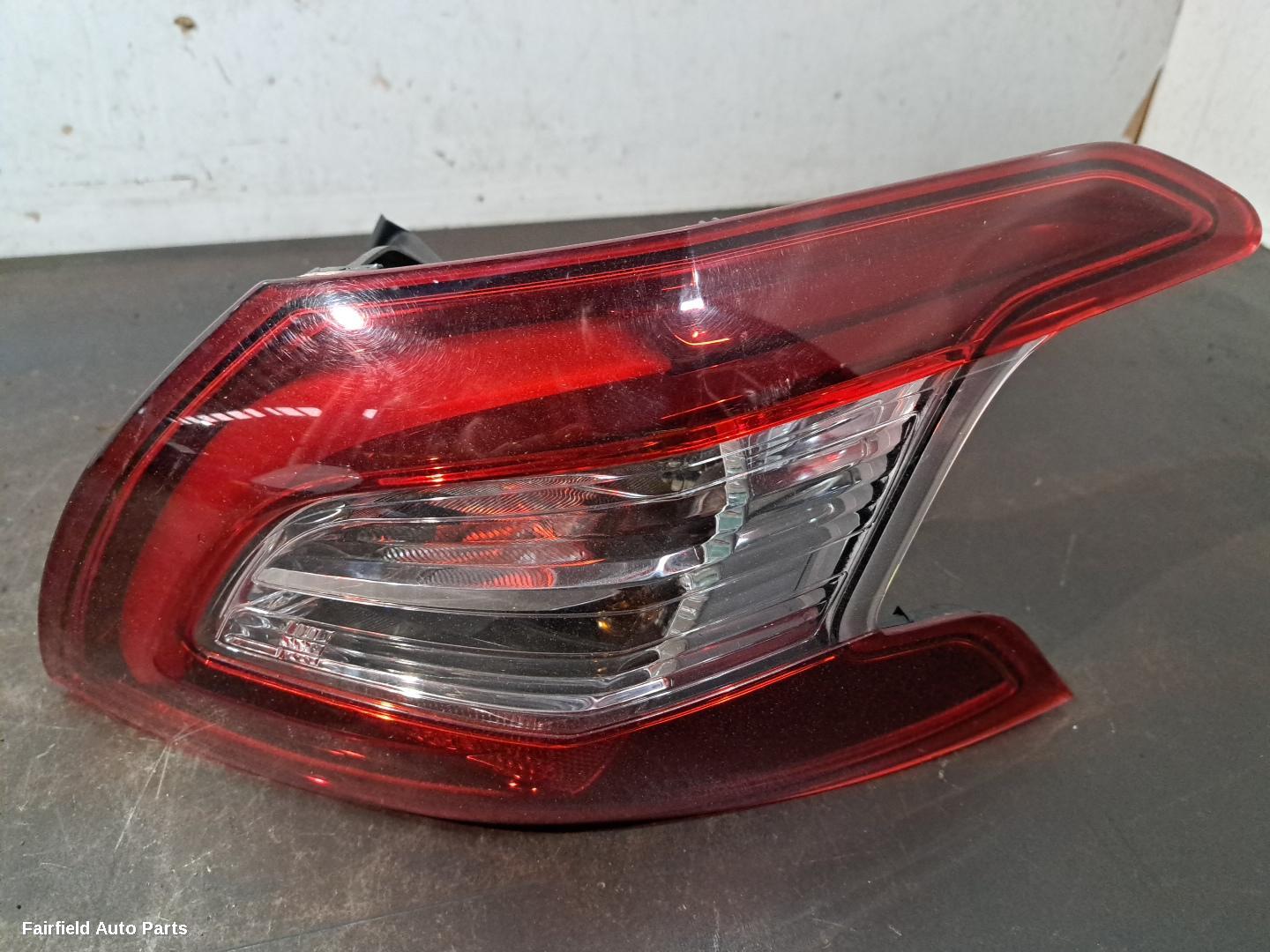 2014-2017 Peugeot 308 Right Taillight