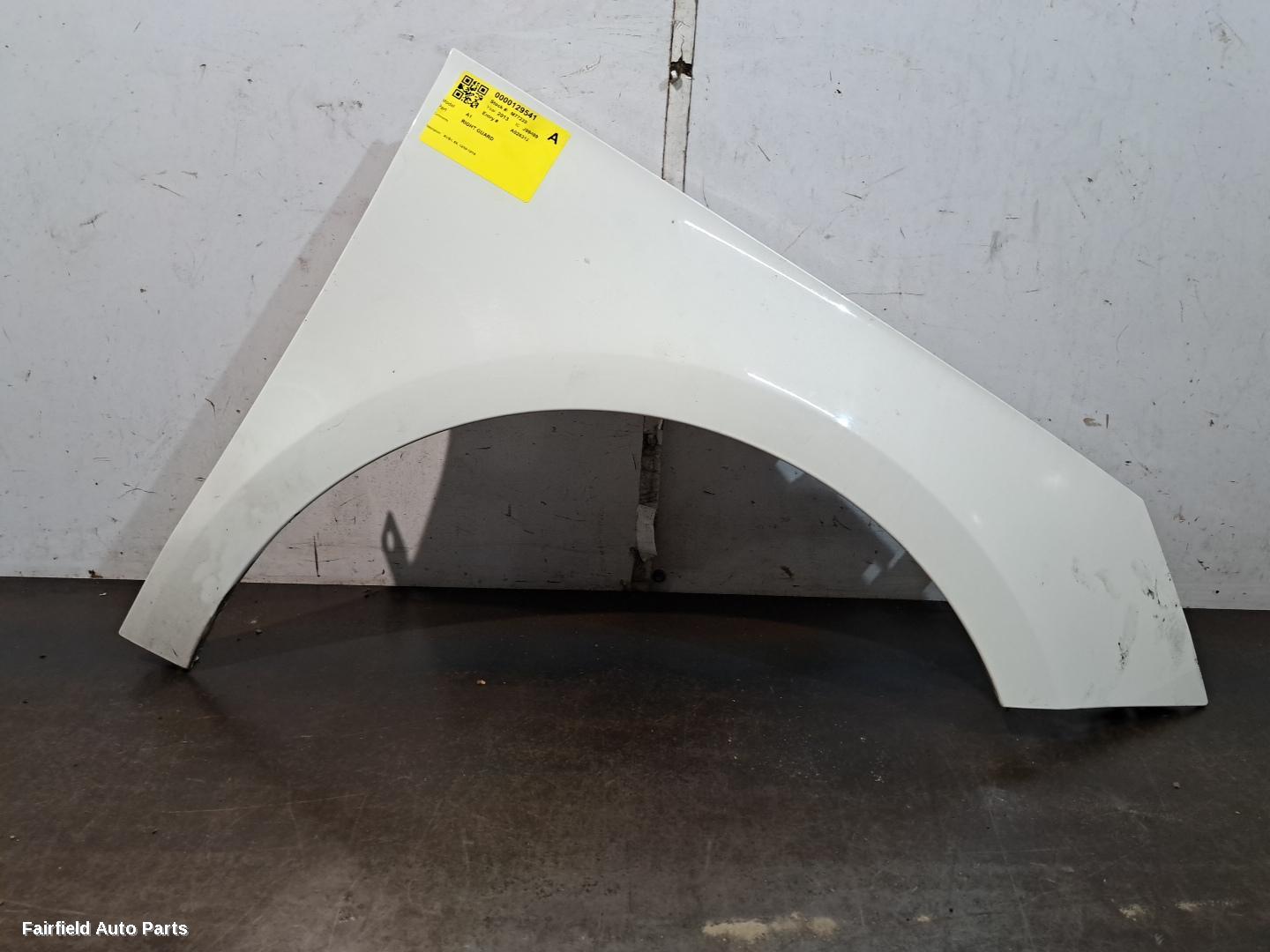 2010-2018 Audi A1 Right Guard