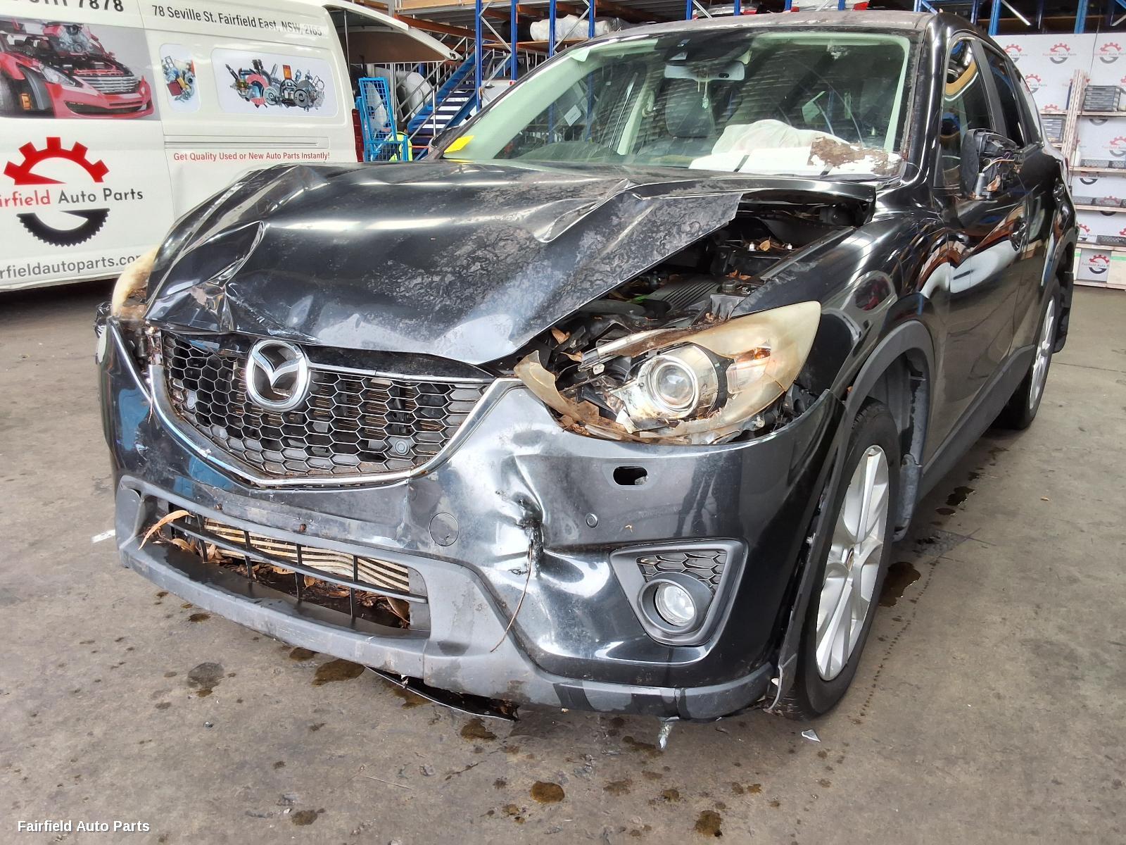 2012-2016 Mazda Cx5 Left Rear Door Sliding