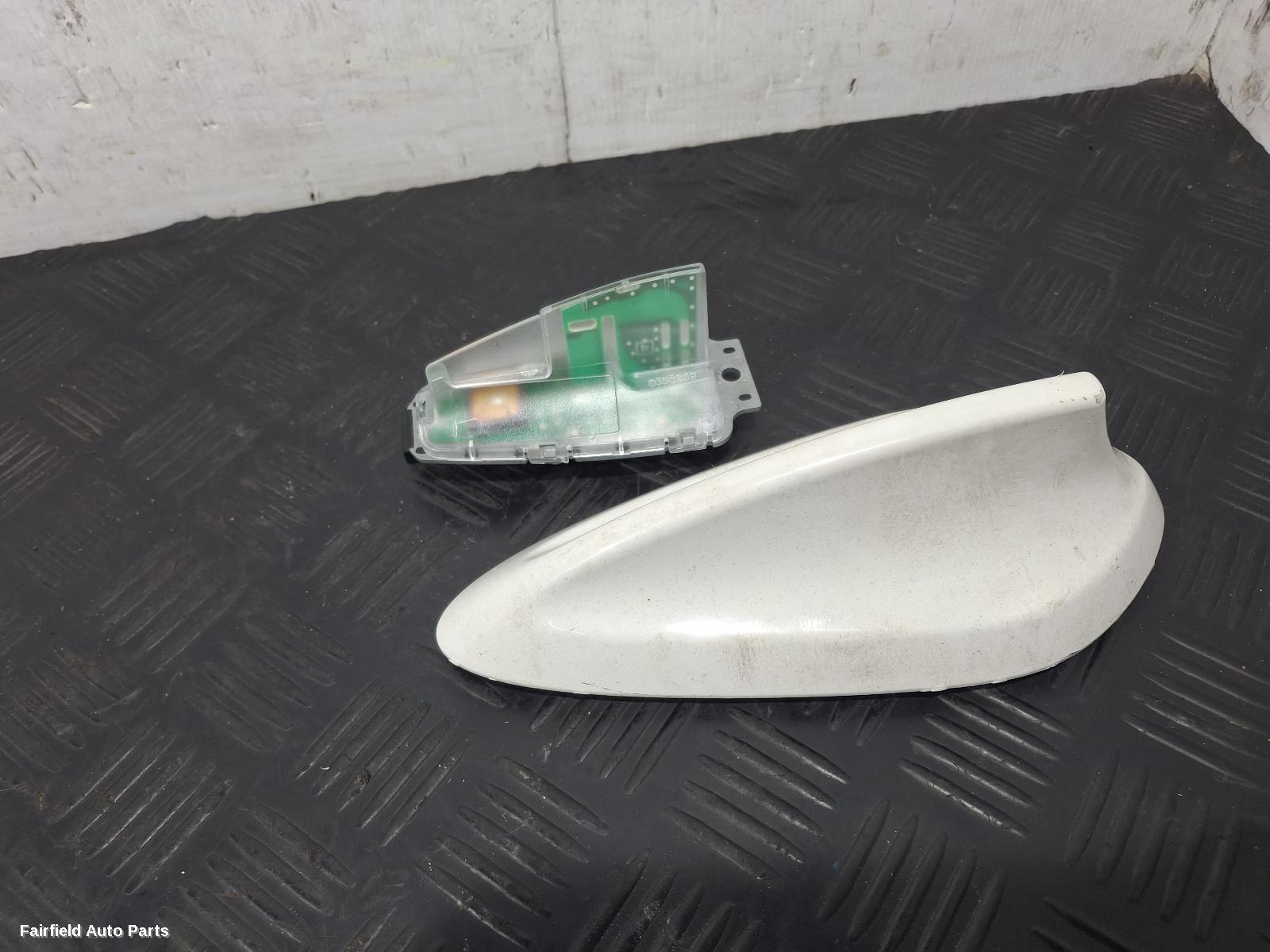 2013-2018 Bmw X5 Antenna