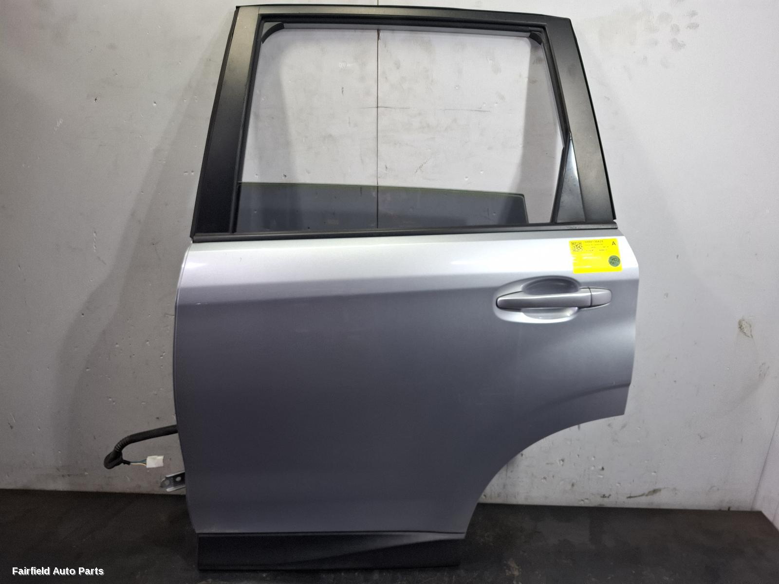 2012-2018 Subaru Forester Left Rear Door Sliding