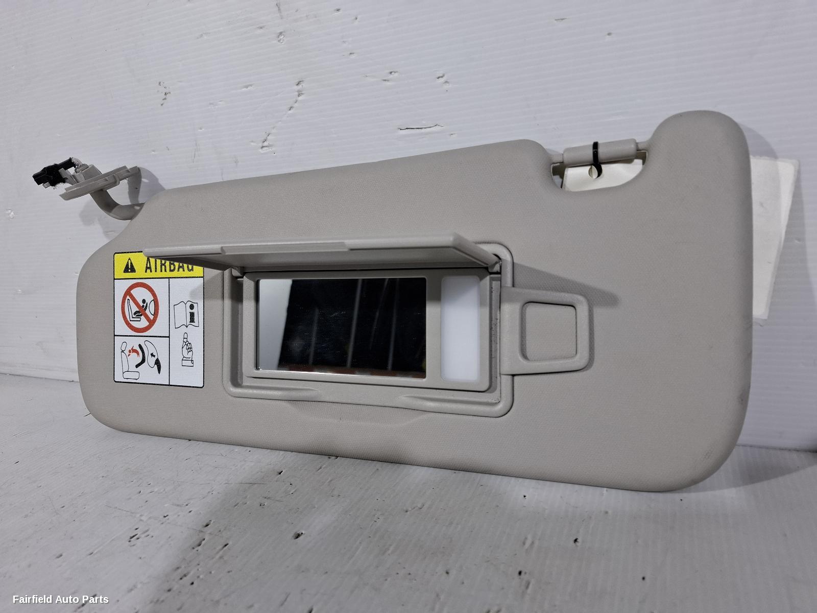 2022-2026 Great Wall Tank 300 Sunvisor