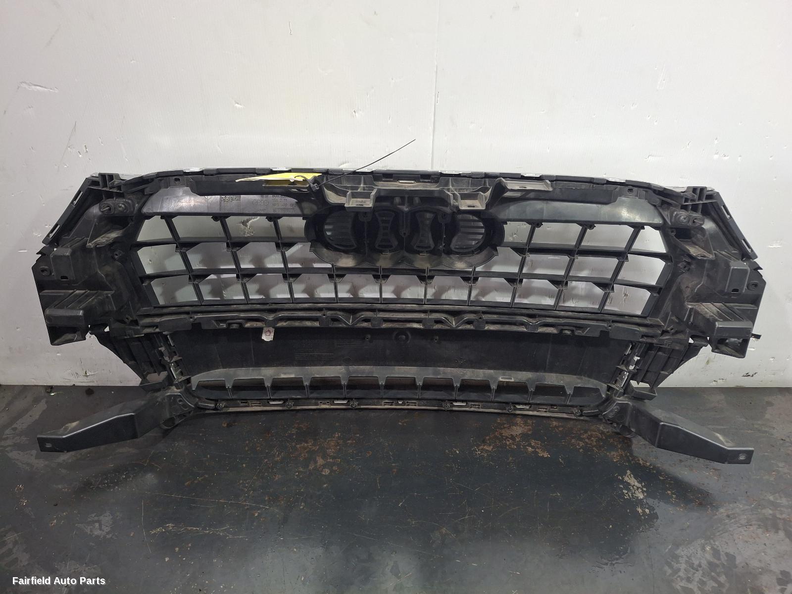 2014-2018 Audi Q3 Grille