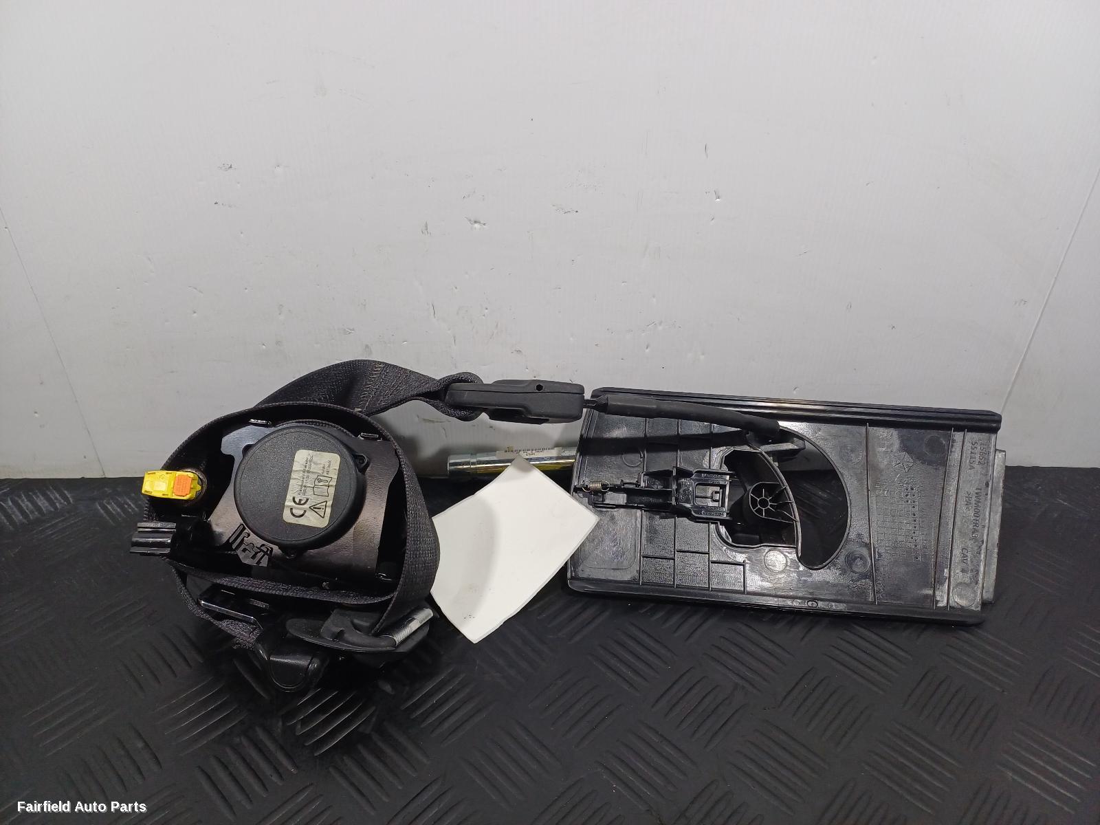2014-2022 Jeep Cherokee Seatbelt Stalk