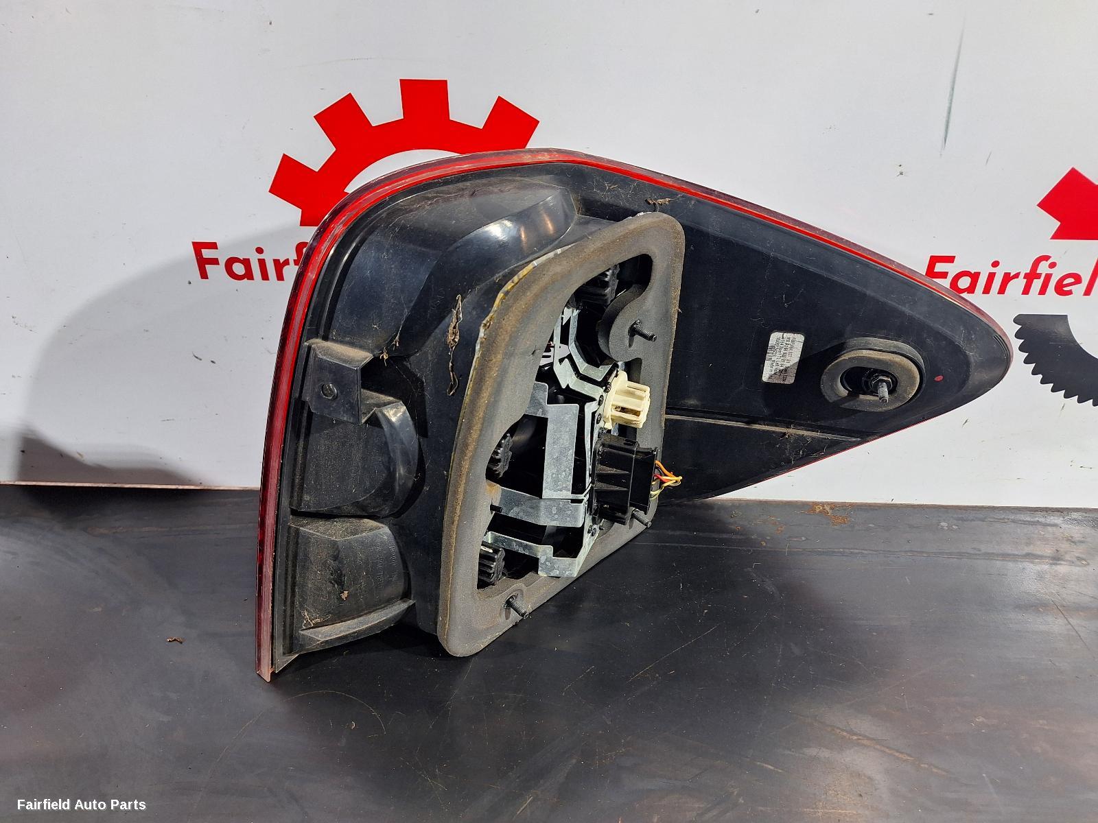 2005-2008 Mercedes M Class Left Taillight