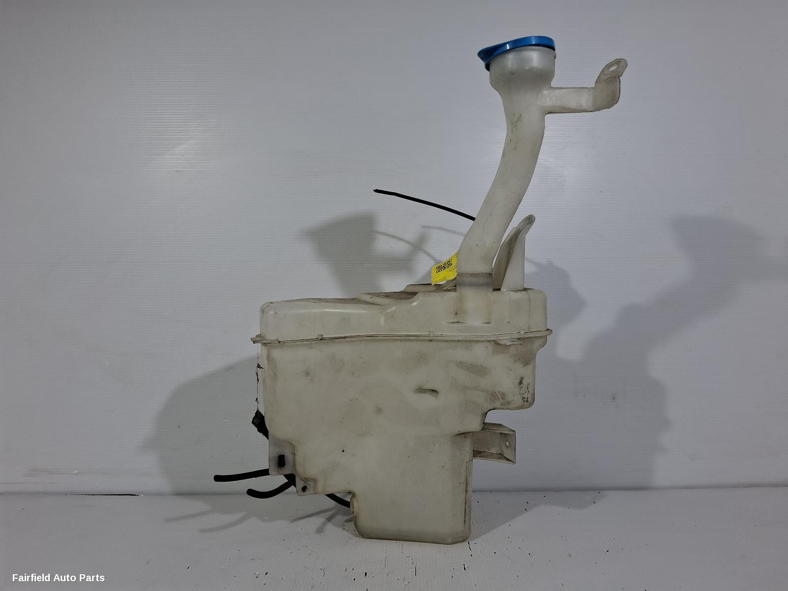 2008-2012 Suzuki Vitara Washer Bottle
