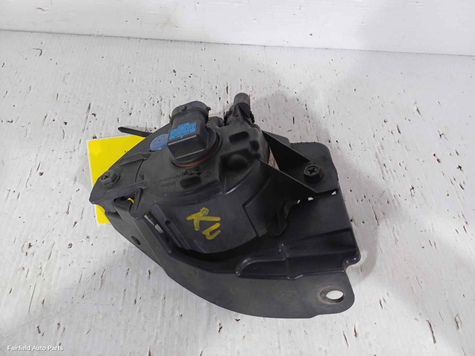 2015-2018 Nissan Juke Right Indicator Fog Side