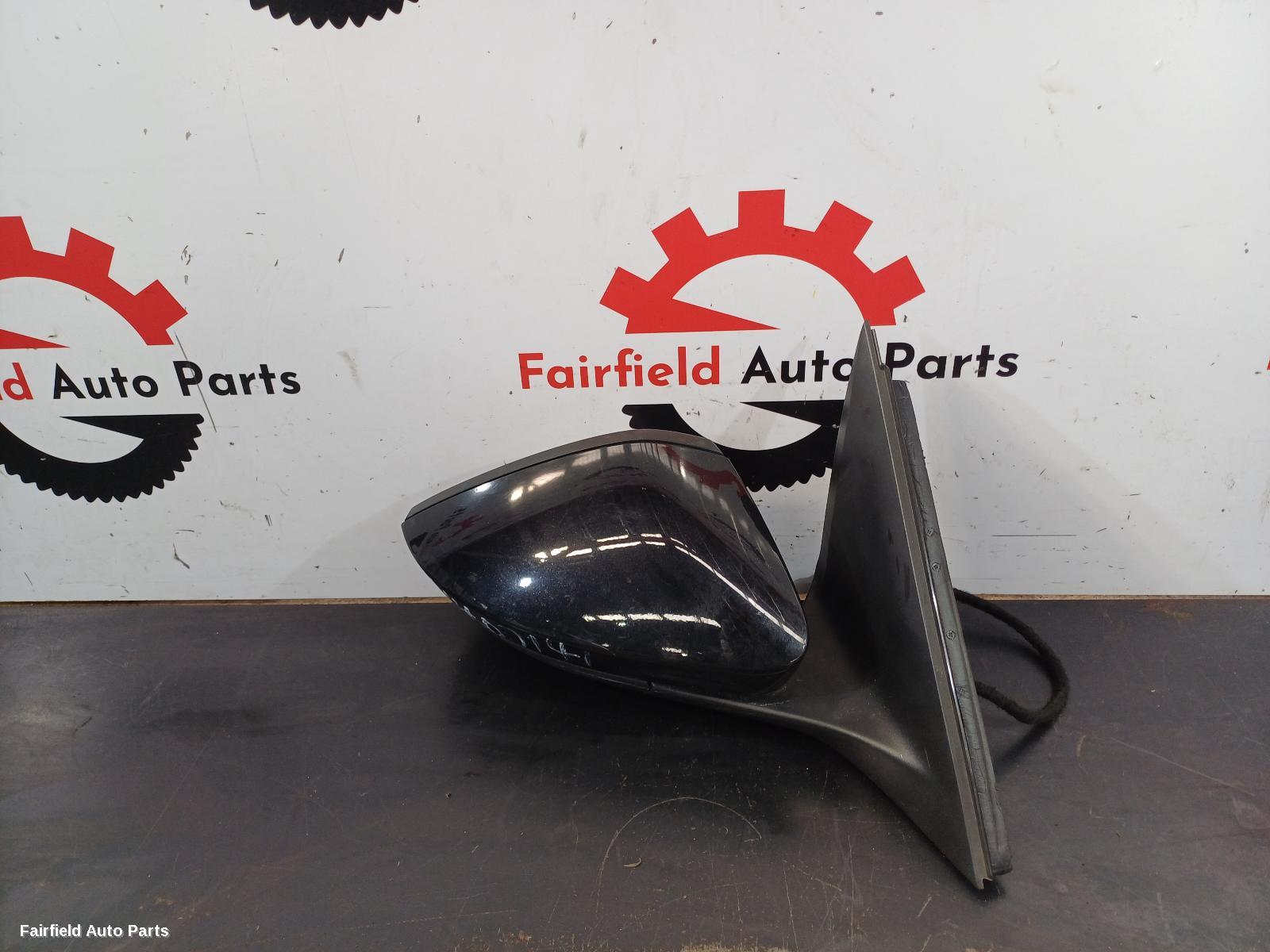 2020-2025 Skoda Kamiq Right Door Mirror