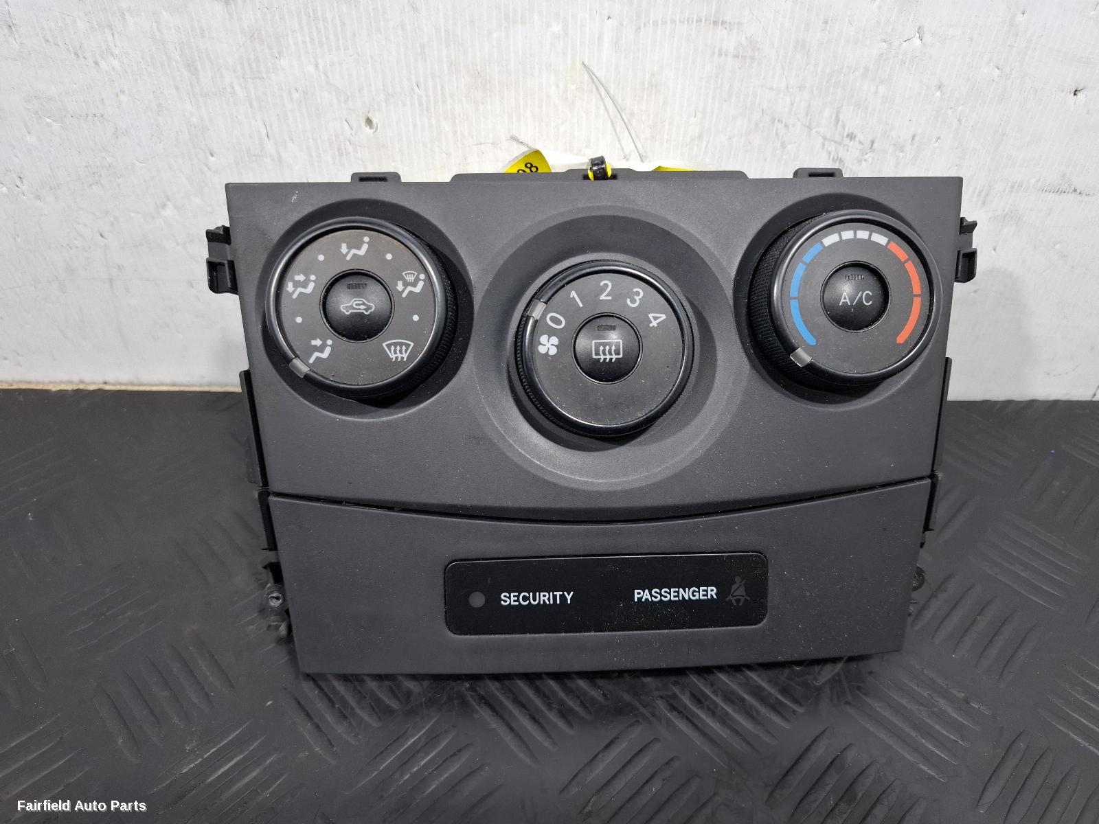 2007-2012 Toyota Corolla Heater Ac Controls