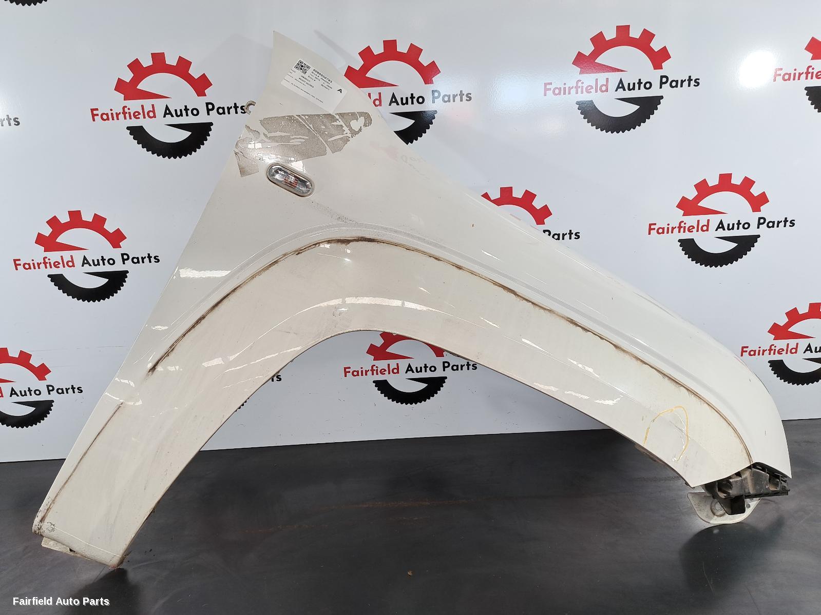 2010-2017 Volkswagen Amarok Right Guard