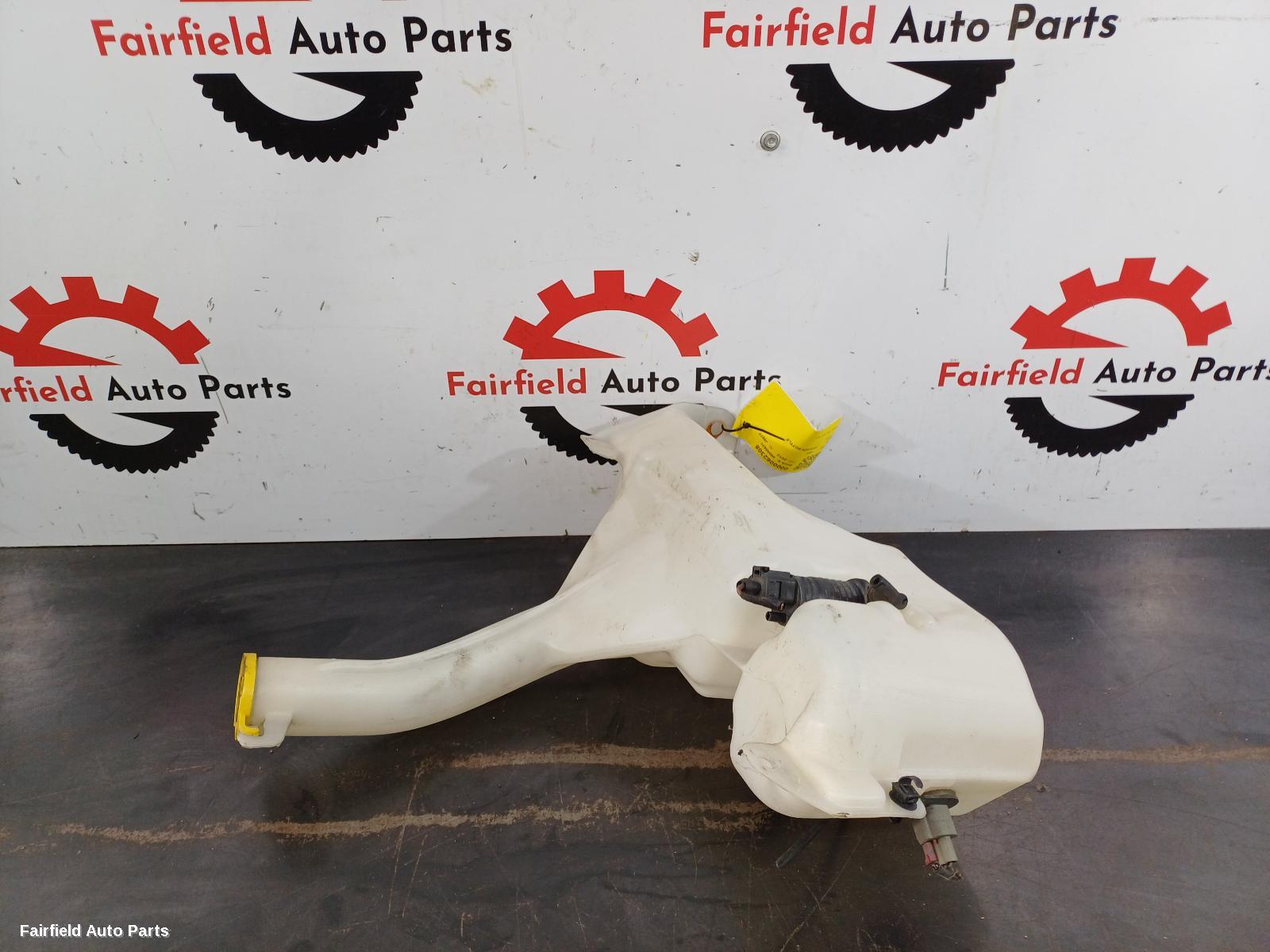 2011-2014 Chrysler 300c Washer Bottle
