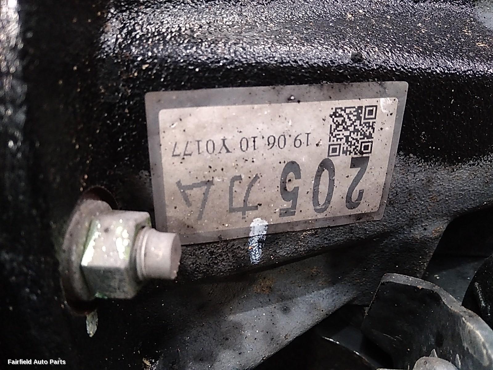 2019-2021 Toyota Hiace Rear Diff Assembly