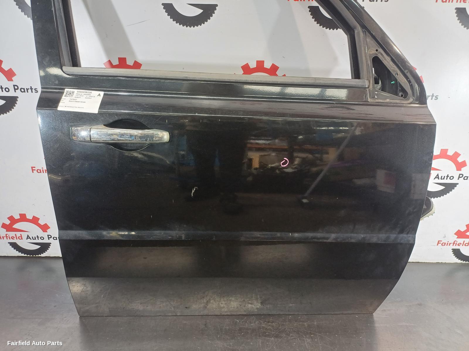 2009-2016 Jeep Patriot Right Front Door