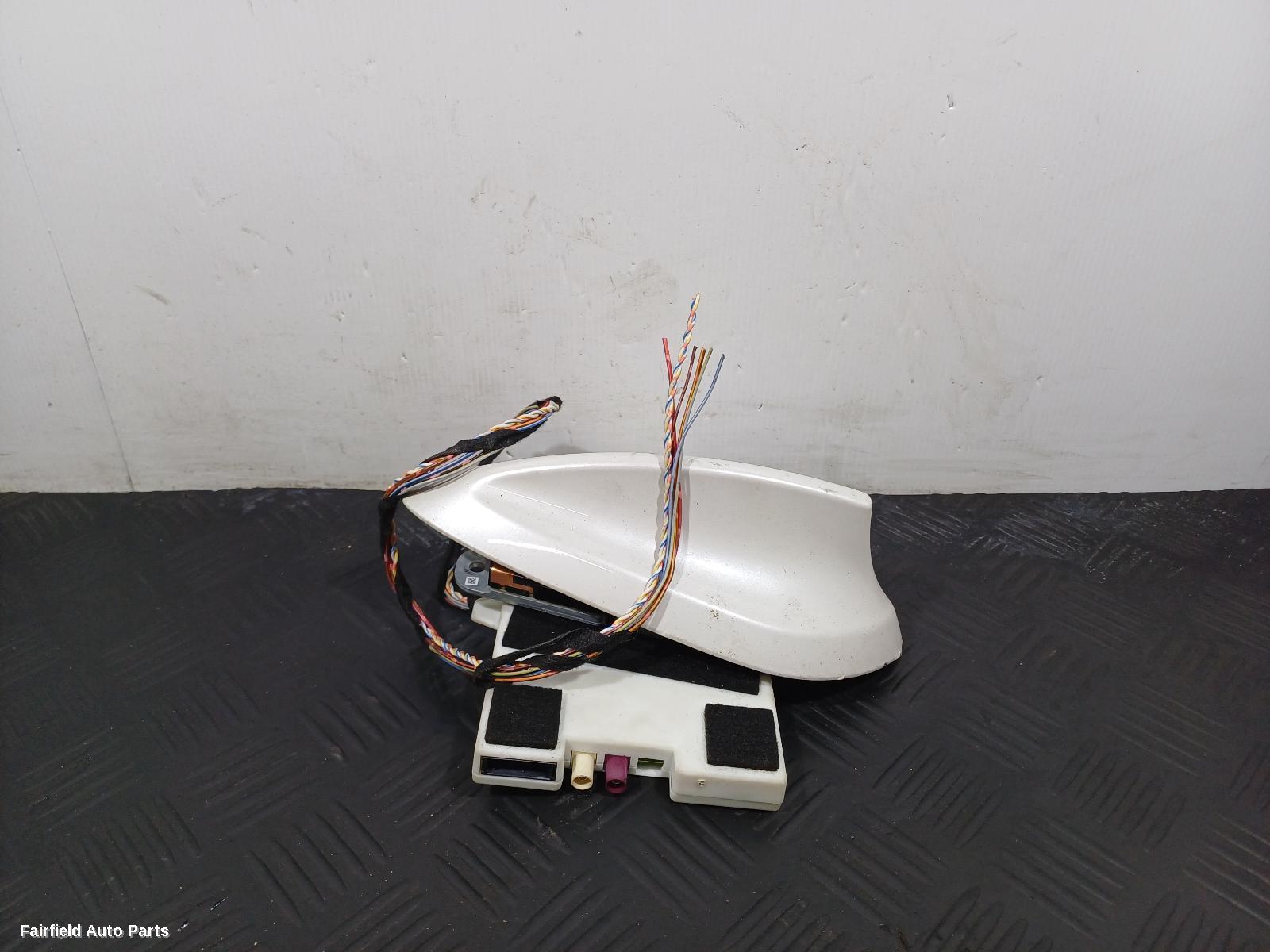 2015-2022 Bmw X1 Antenna