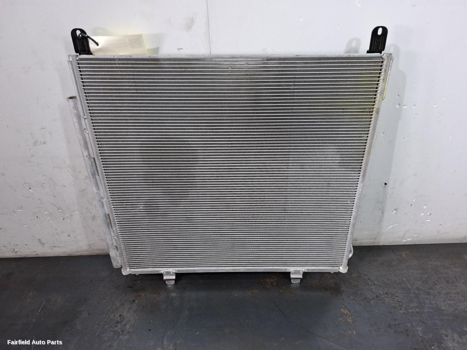 2021-2025 Ldv T60 A C Condenser