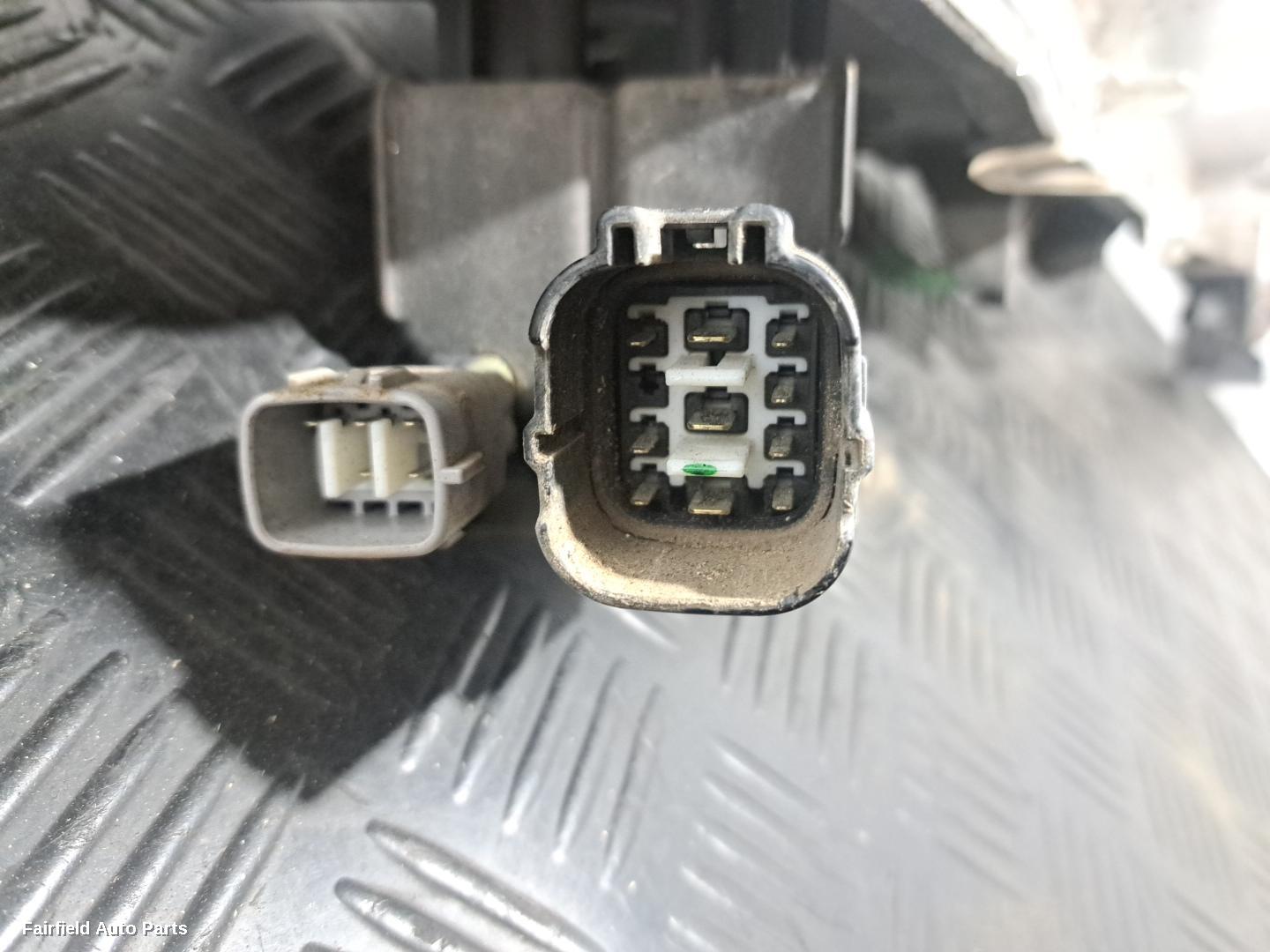 2015-2021 Toyota Landcruiser Right Headlamp