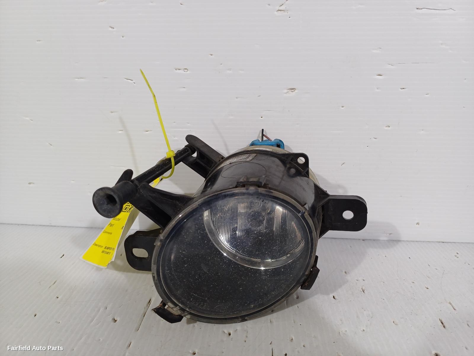 2013-2015 Holden Commodore Right Indicator Fog Side