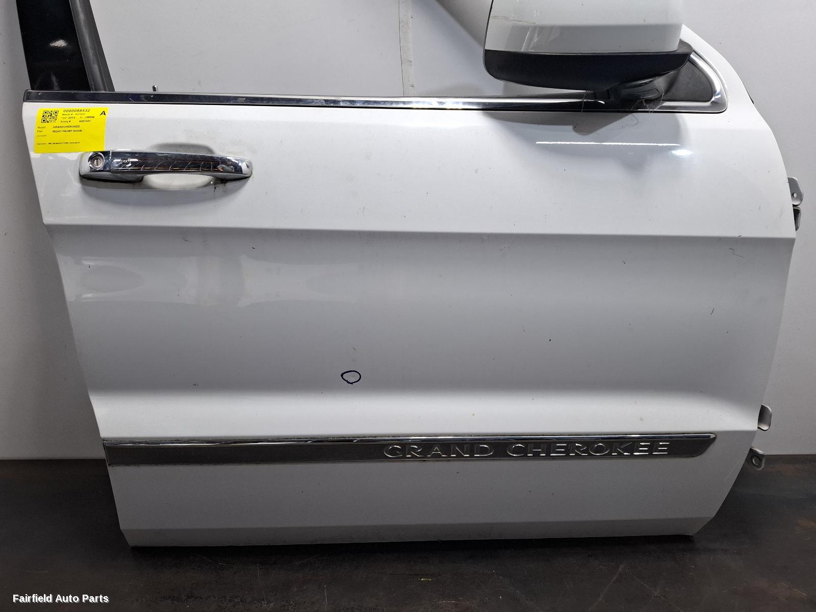2010-2013 Jeep Grandcherokee Right Front Door