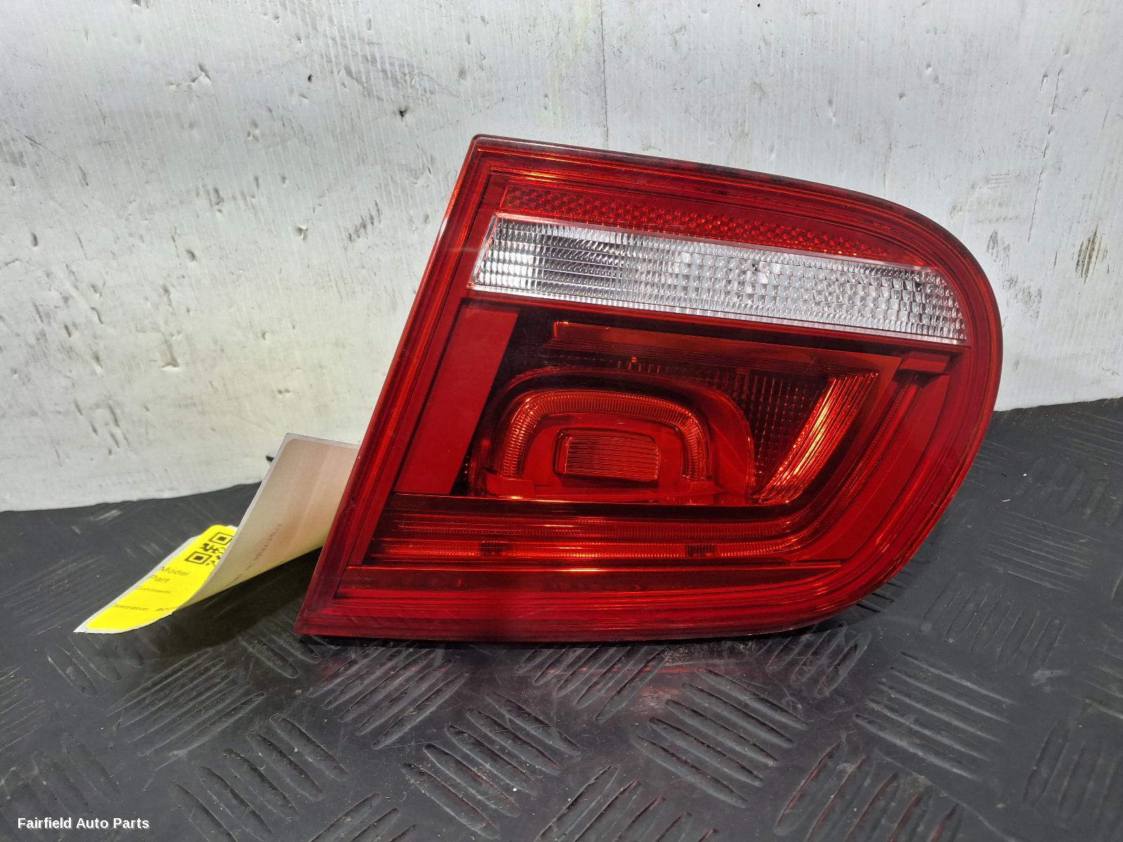 2011-2014 Volkswagen Eos Rear Garnish