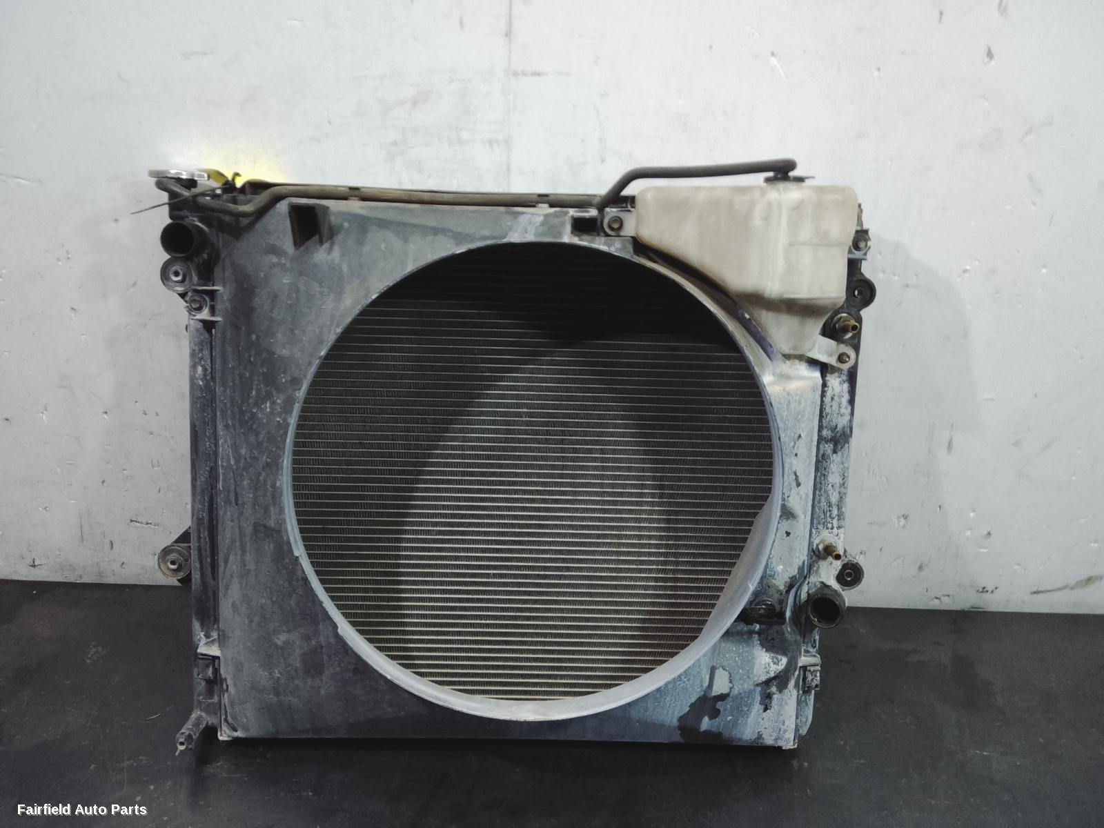 2003-2006 Toyota Prado Radiator