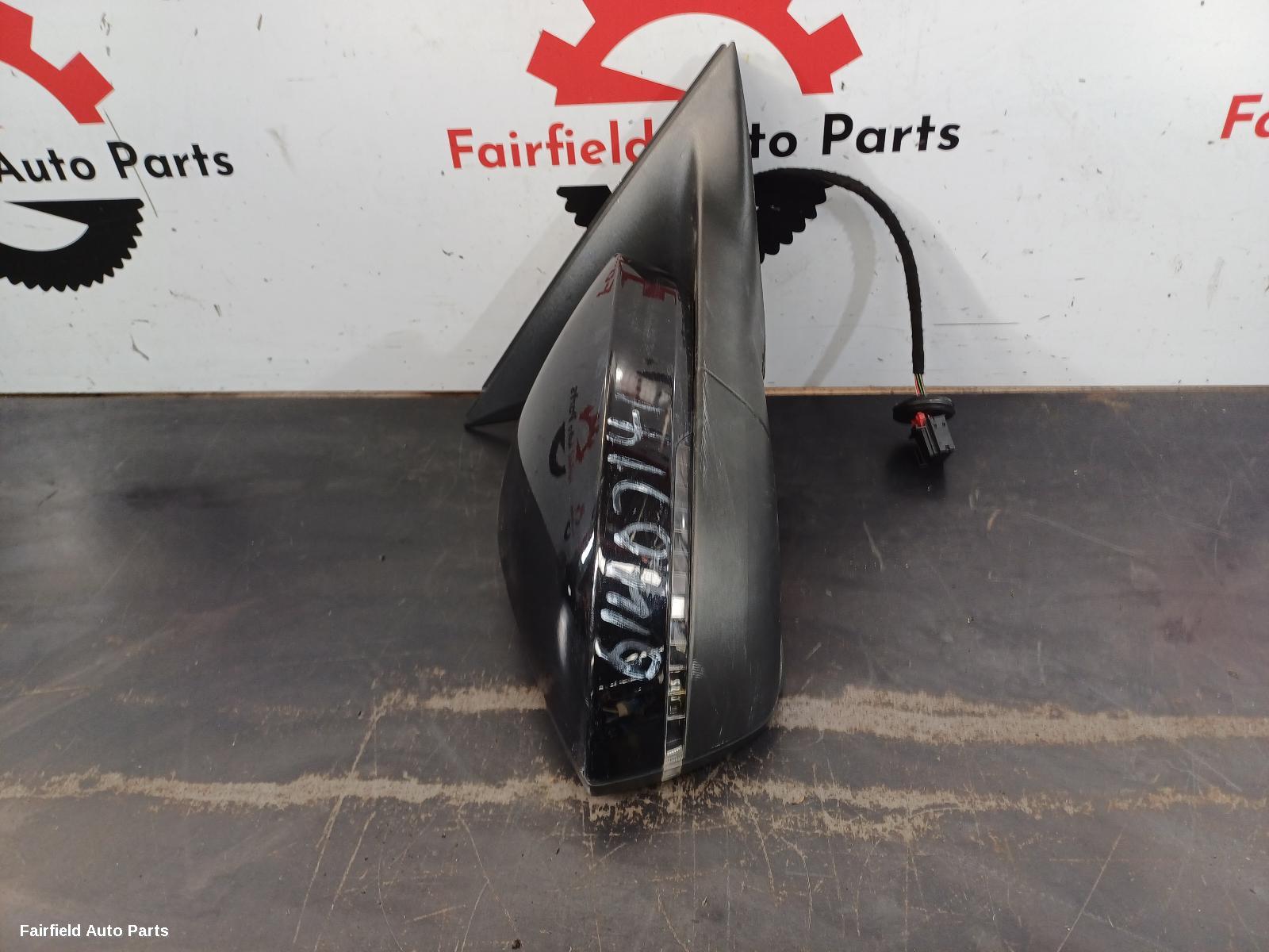 2020-2025 Skoda Kamiq Right Door Mirror