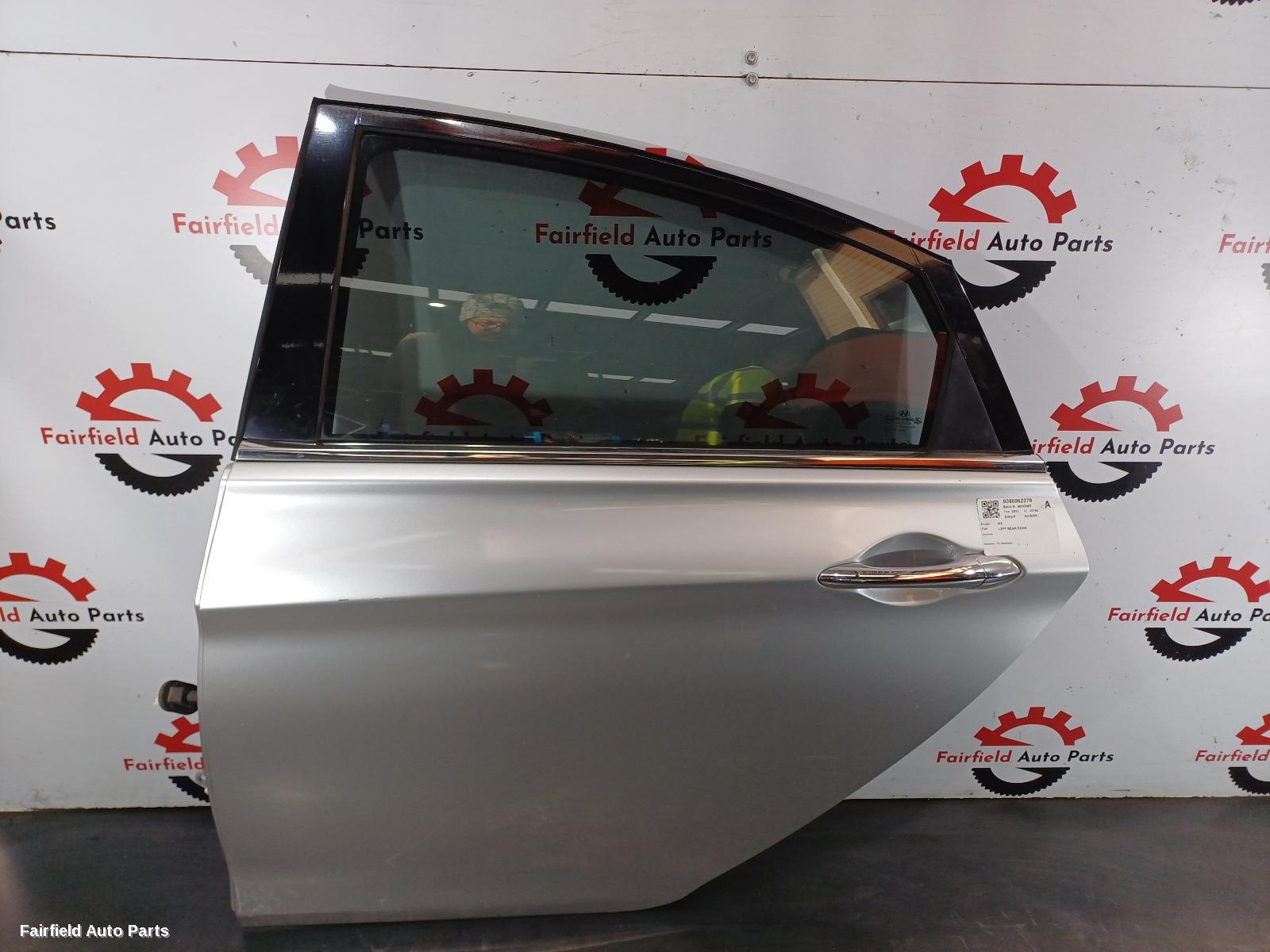2010-2014 Hyundai I45 Left Rear Door Sliding