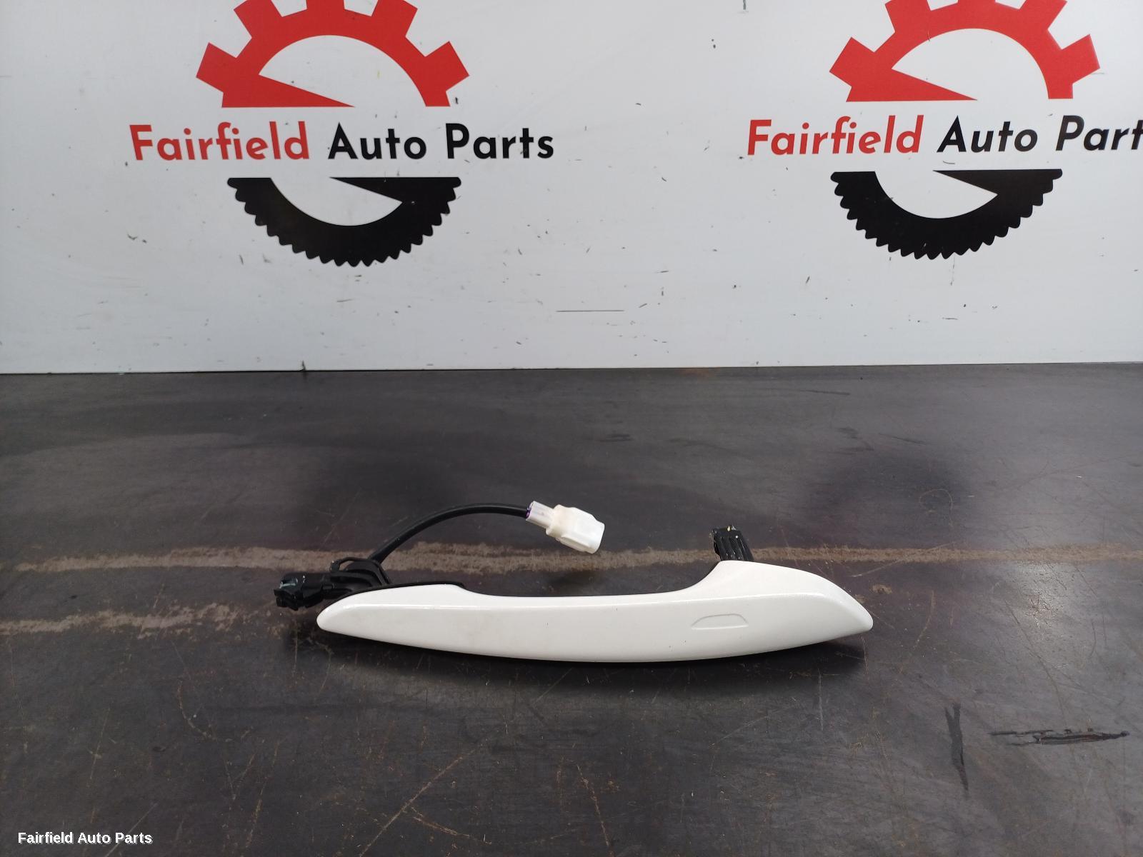 2019-2021 Mazda Cx30 Door Handle