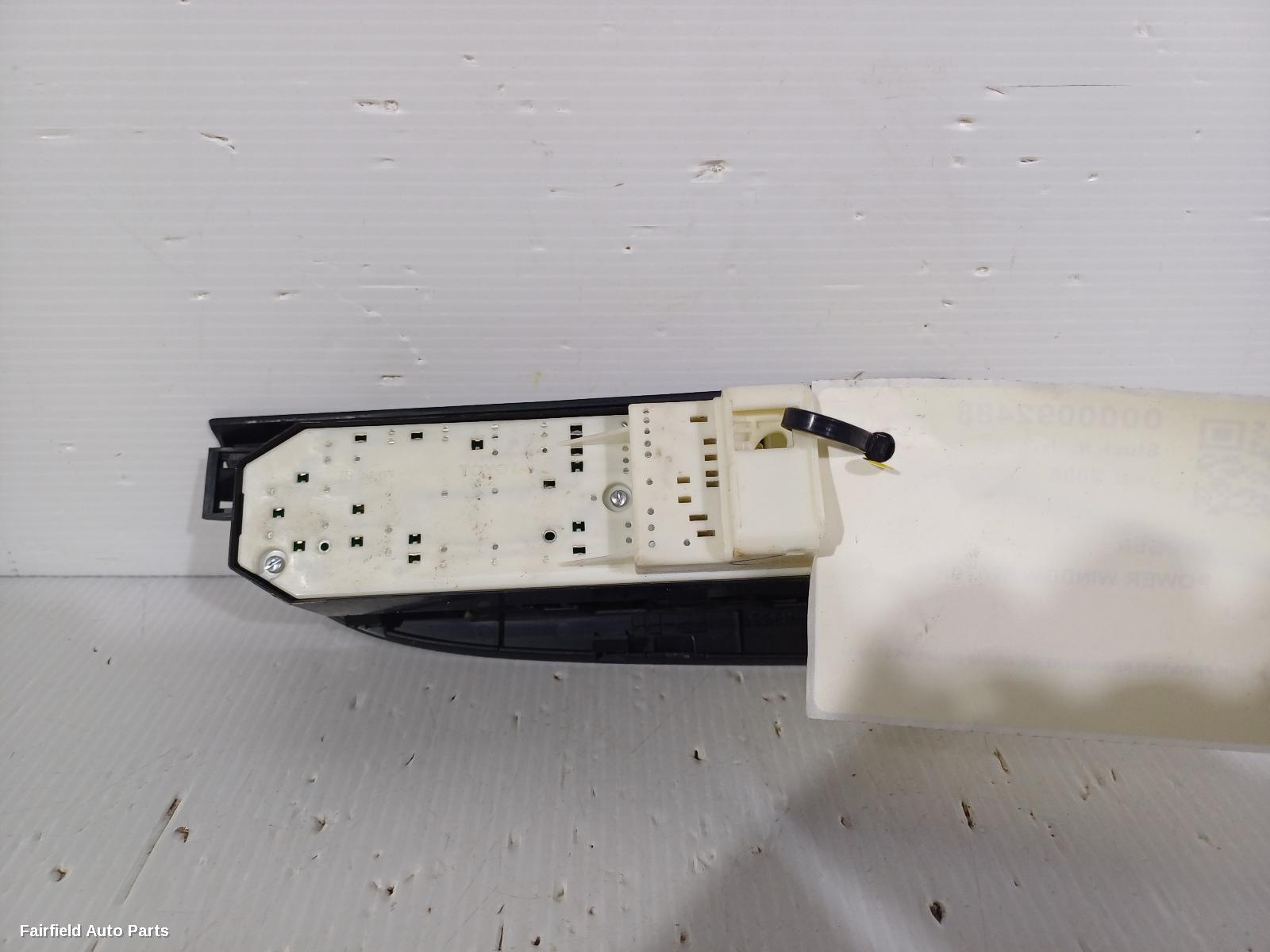 2007-2014 Toyota Kluger Pwr Dr Wind Switch