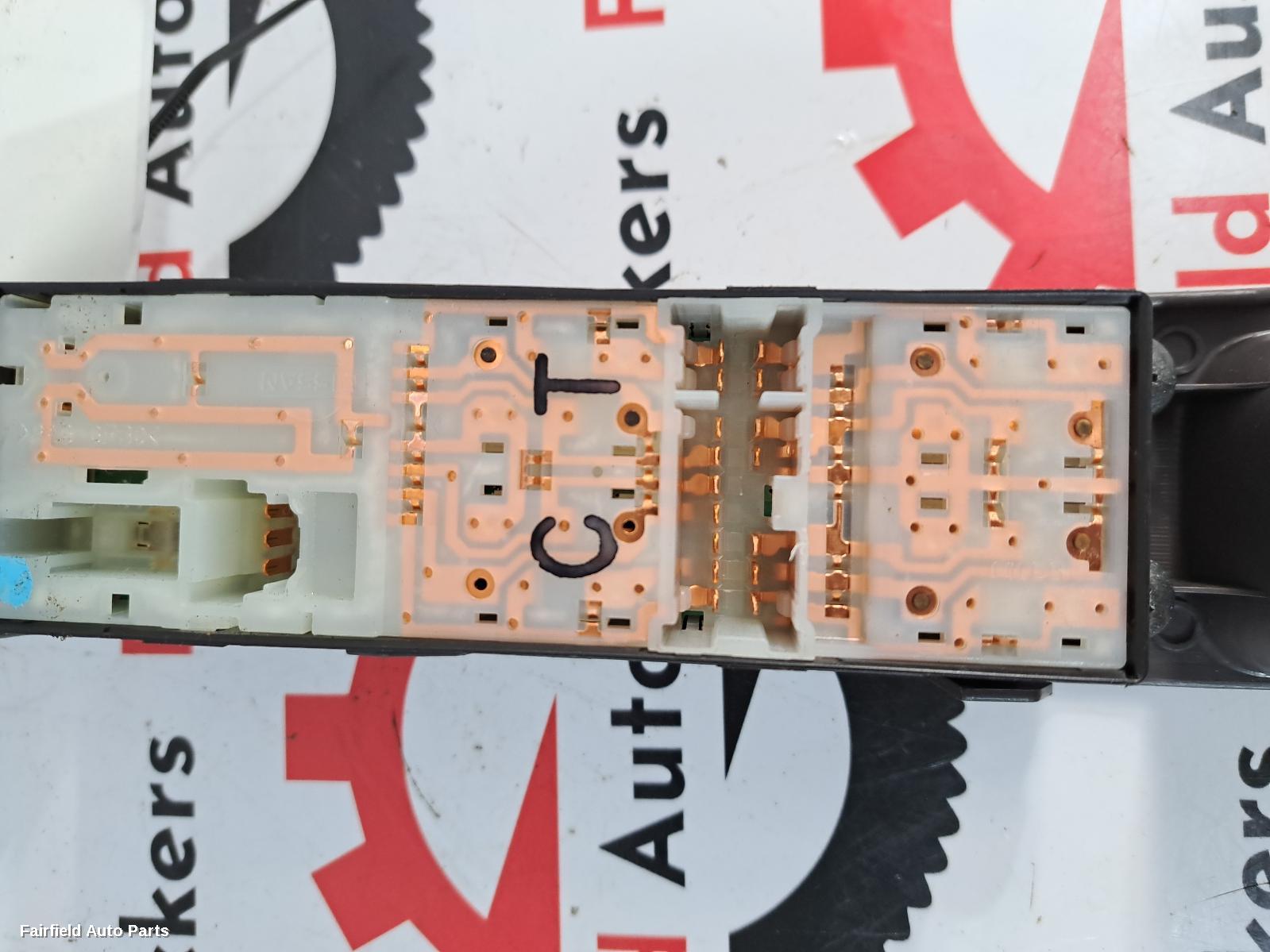2007-2010 Nissan Micra Pwr Dr Wind Switch