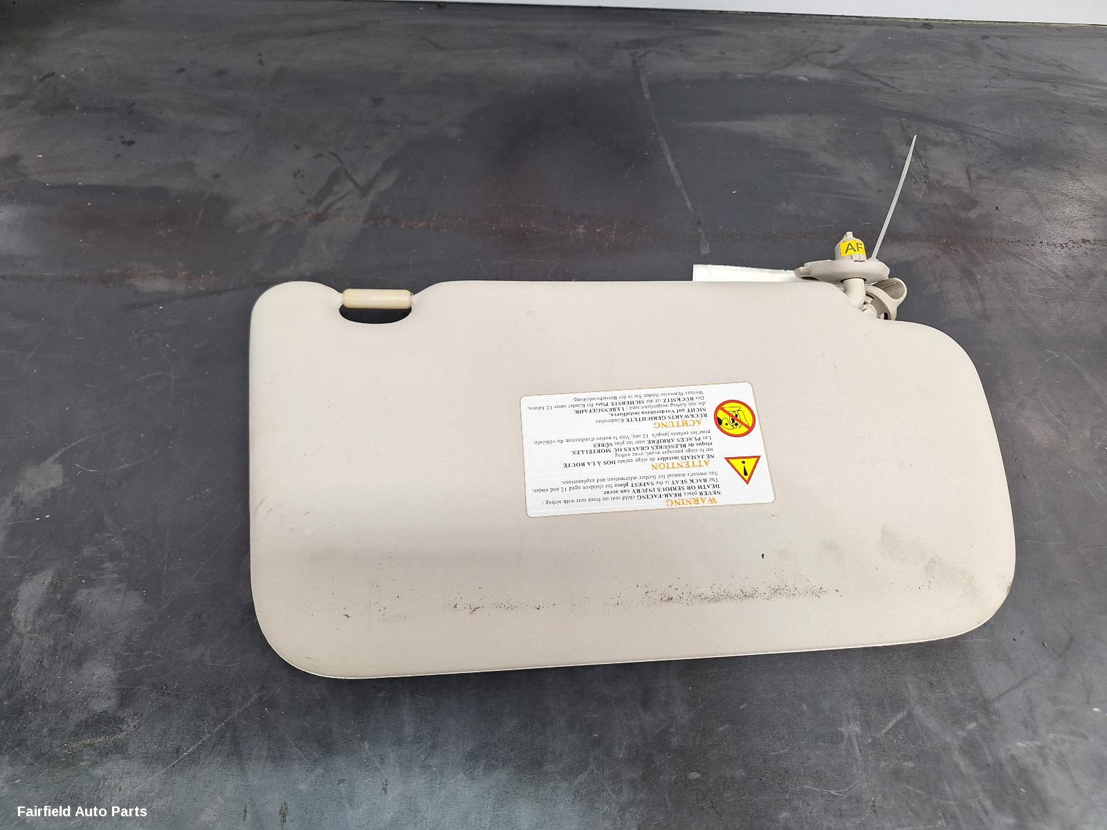 2012-2017 Nissan Pulsar Sunvisor