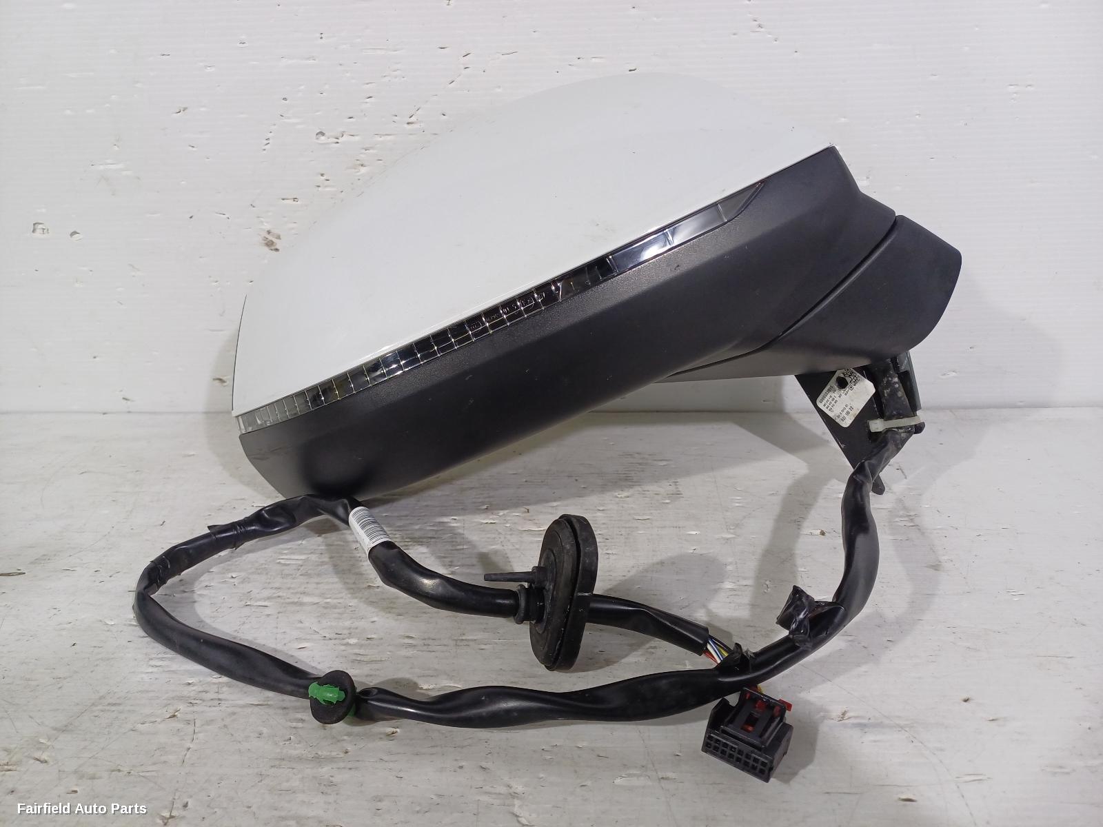 2017-2025 Audi Q5 Right Door Mirror