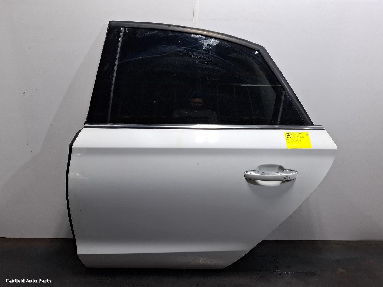 2010-2017 Audi A8 Left Rear Door Sliding