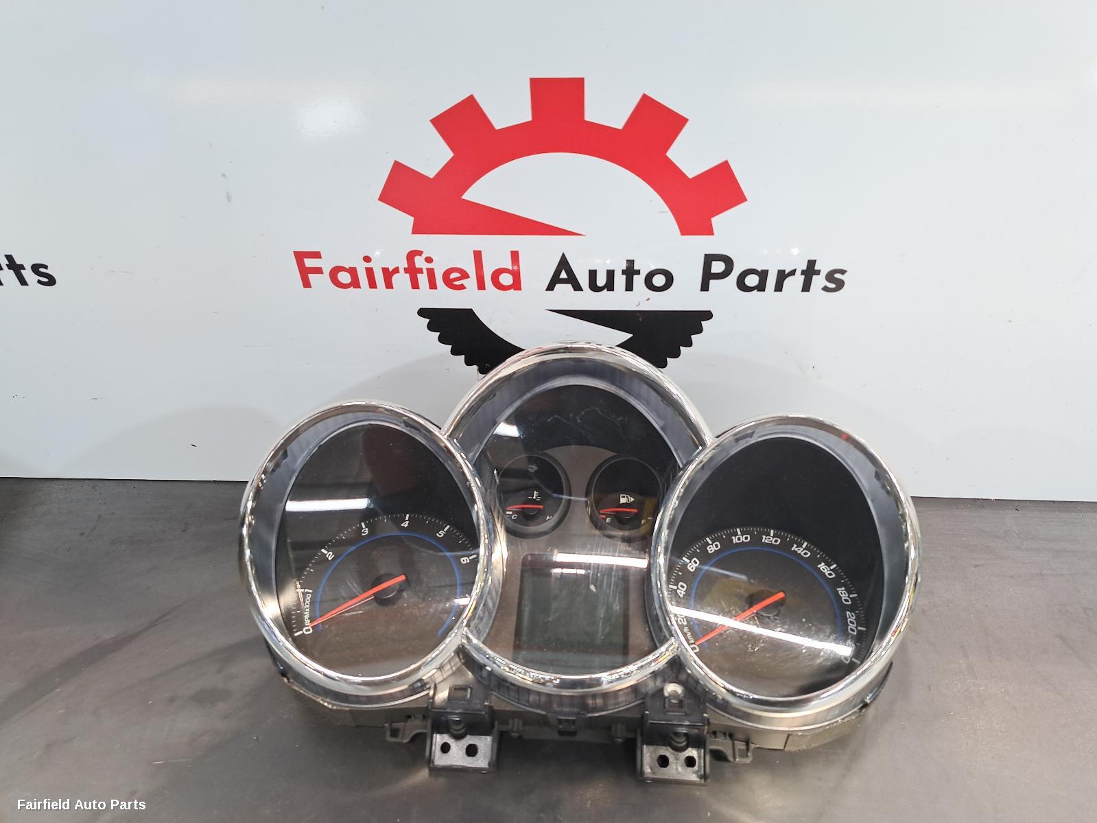 2011-2017 Holden Cruze Instrument Cluster