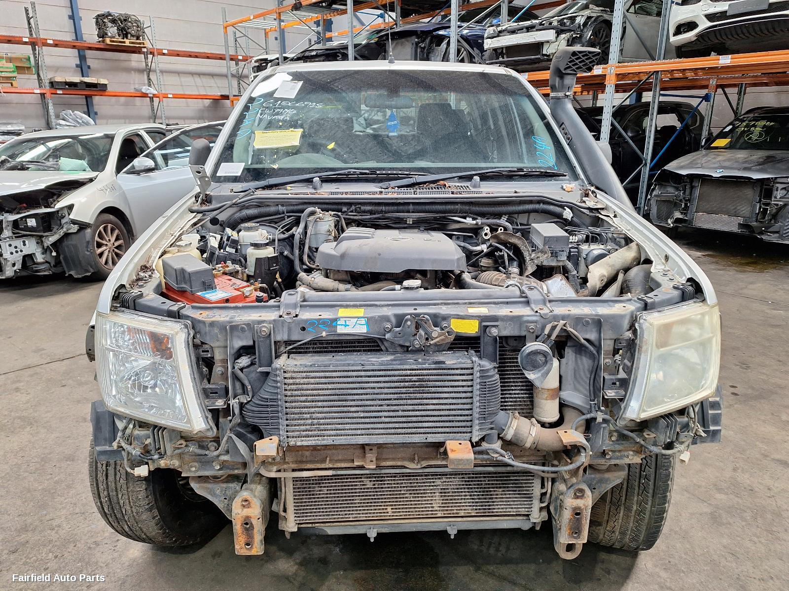2005-2015 Nissan Navara Left Guard