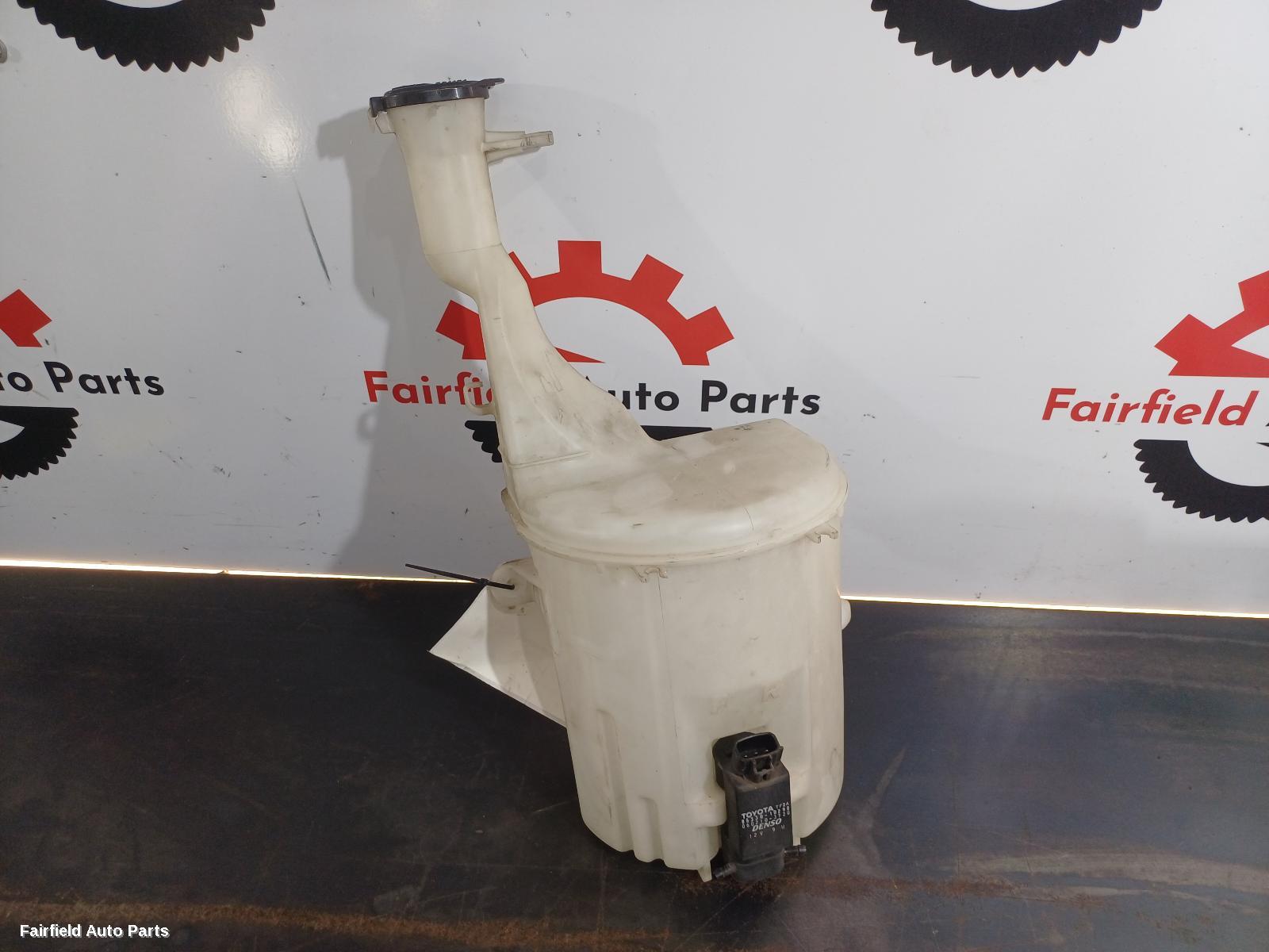 1999-2005 Toyota Echo Washer Bottle