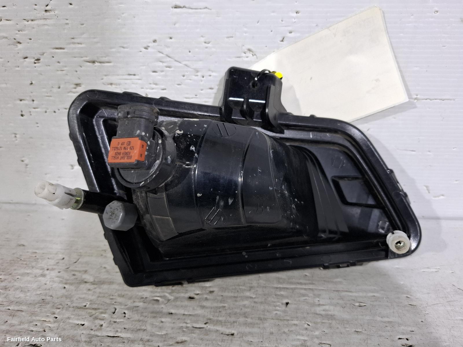 2015-2020 Ssangyong Tivoli Right Indicator Fog Side