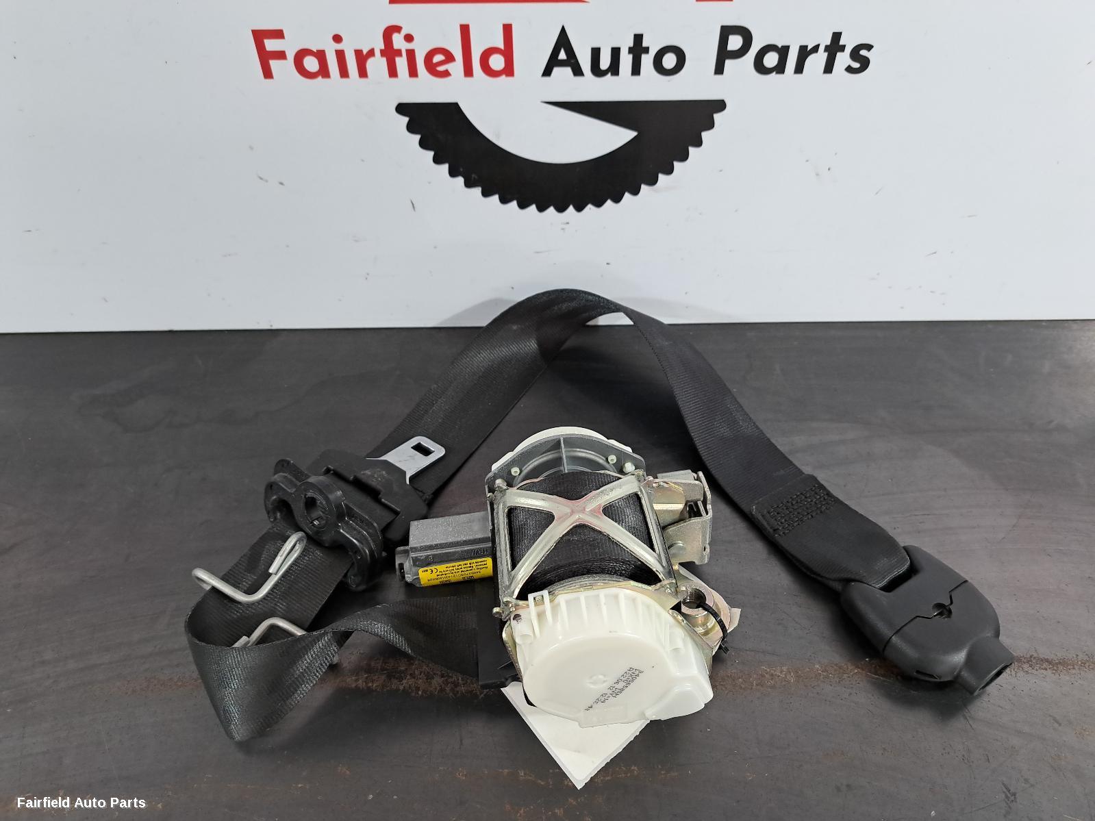 2011-2020 Alfa Romeo Giulietta Seatbelt Stalk