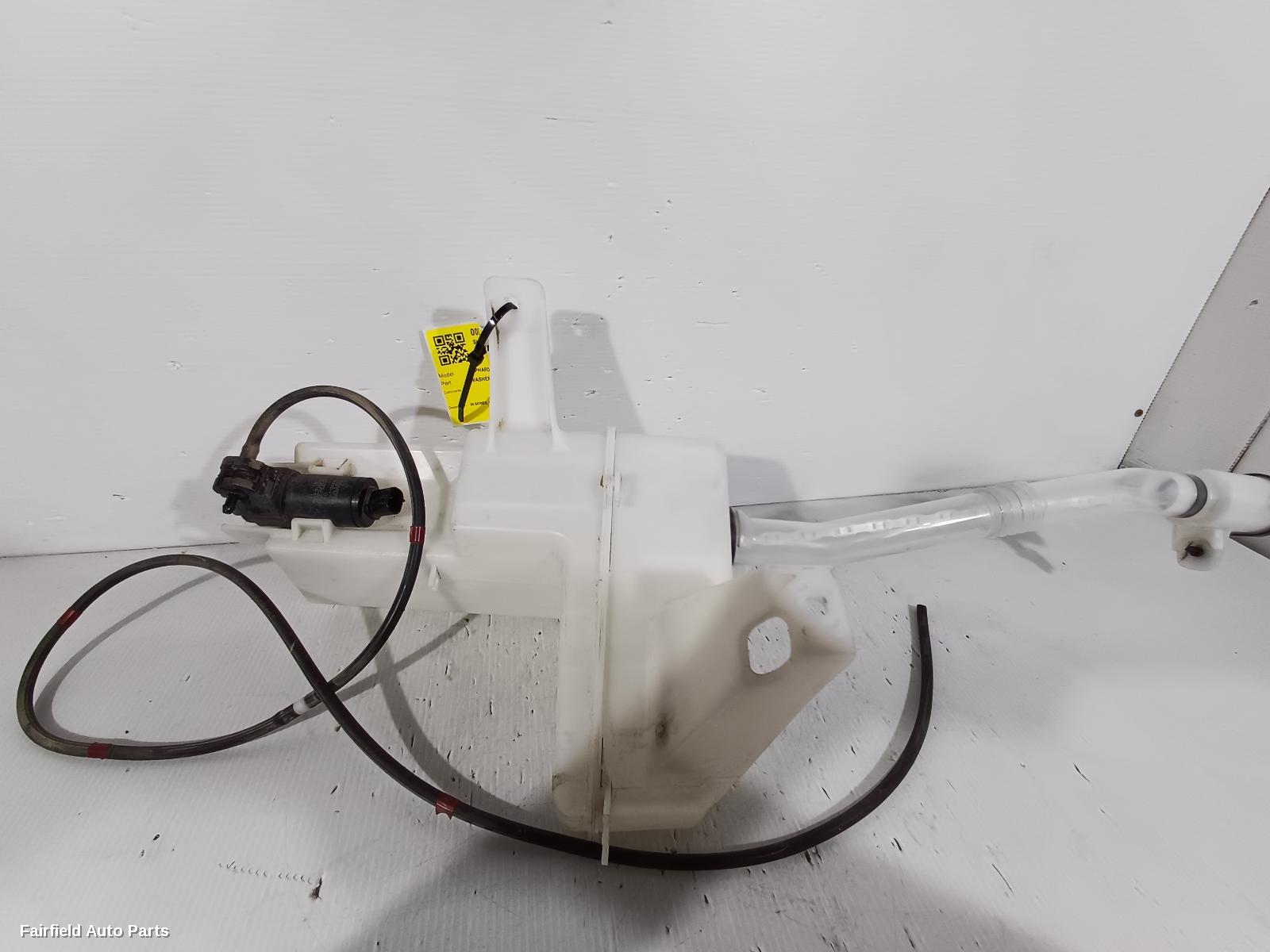 2015-2022 Toyota Alphard Washer Bottle
