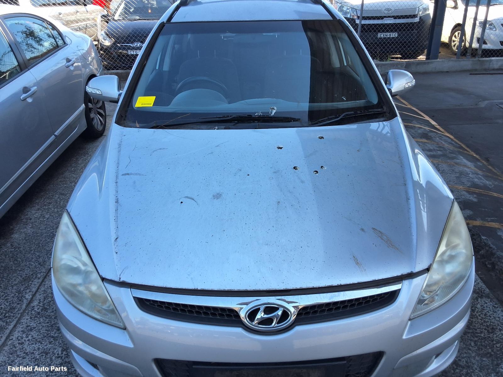 2009-2012 Hyundai I30 Right Front Door Window