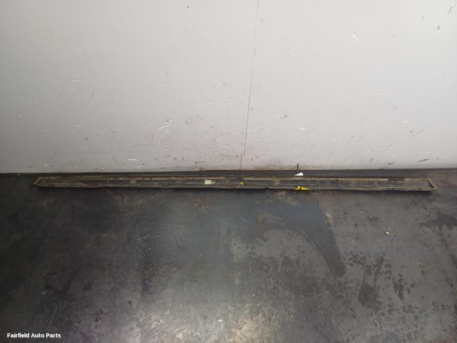 2010-2018 Audi A1 Side Step Skirt