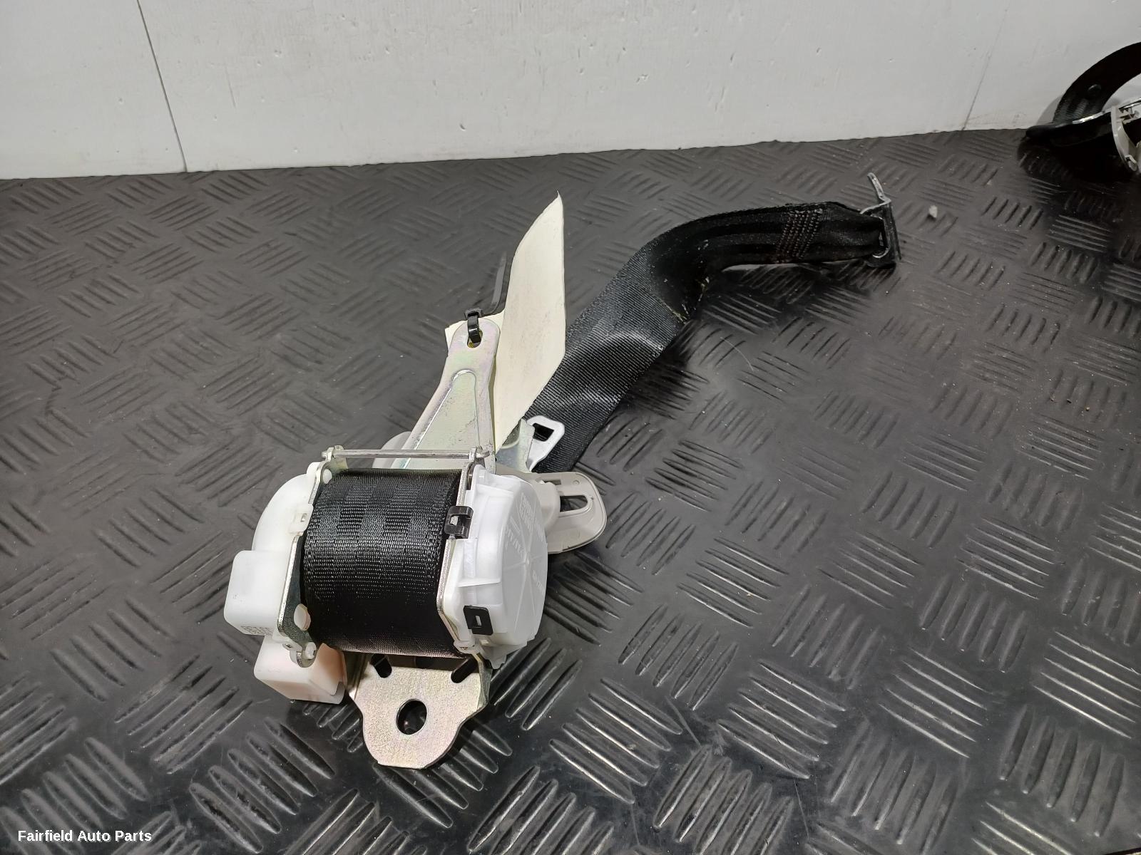 2010-2014 Toyota Kluger Seatbelt Stalk