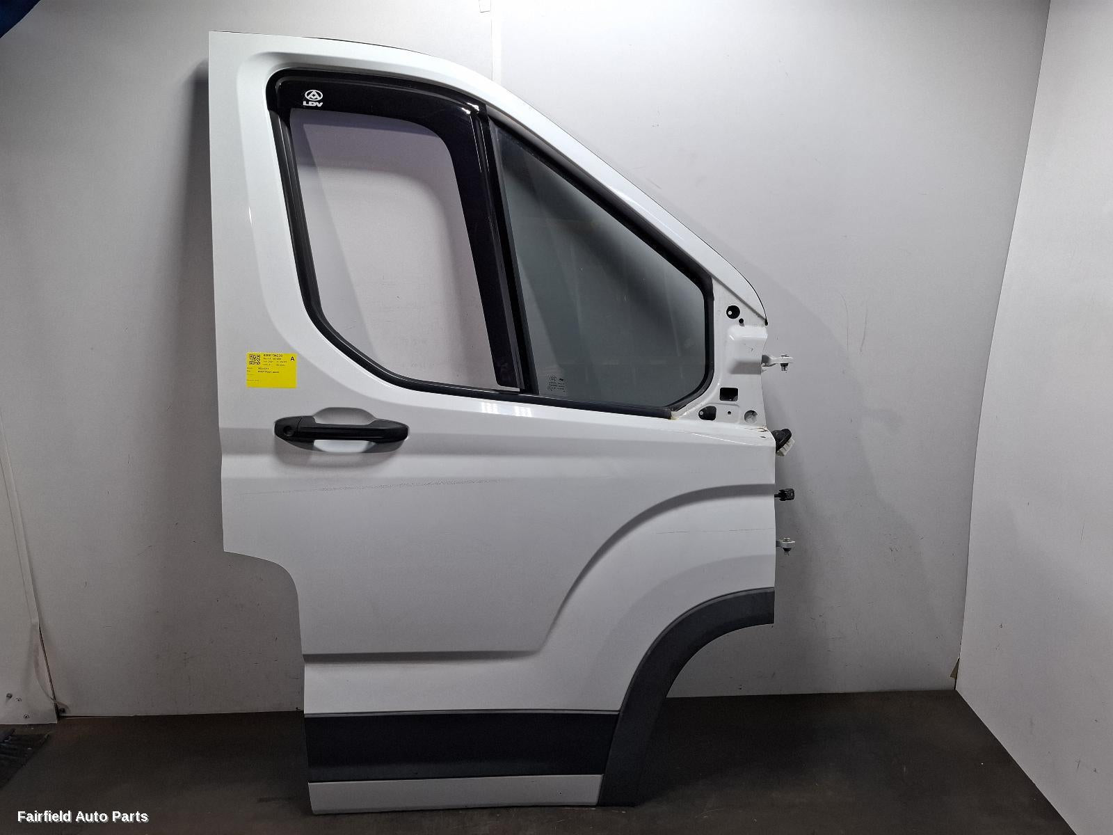 2020-2026 Ldv Deliver 9 Right Front Door