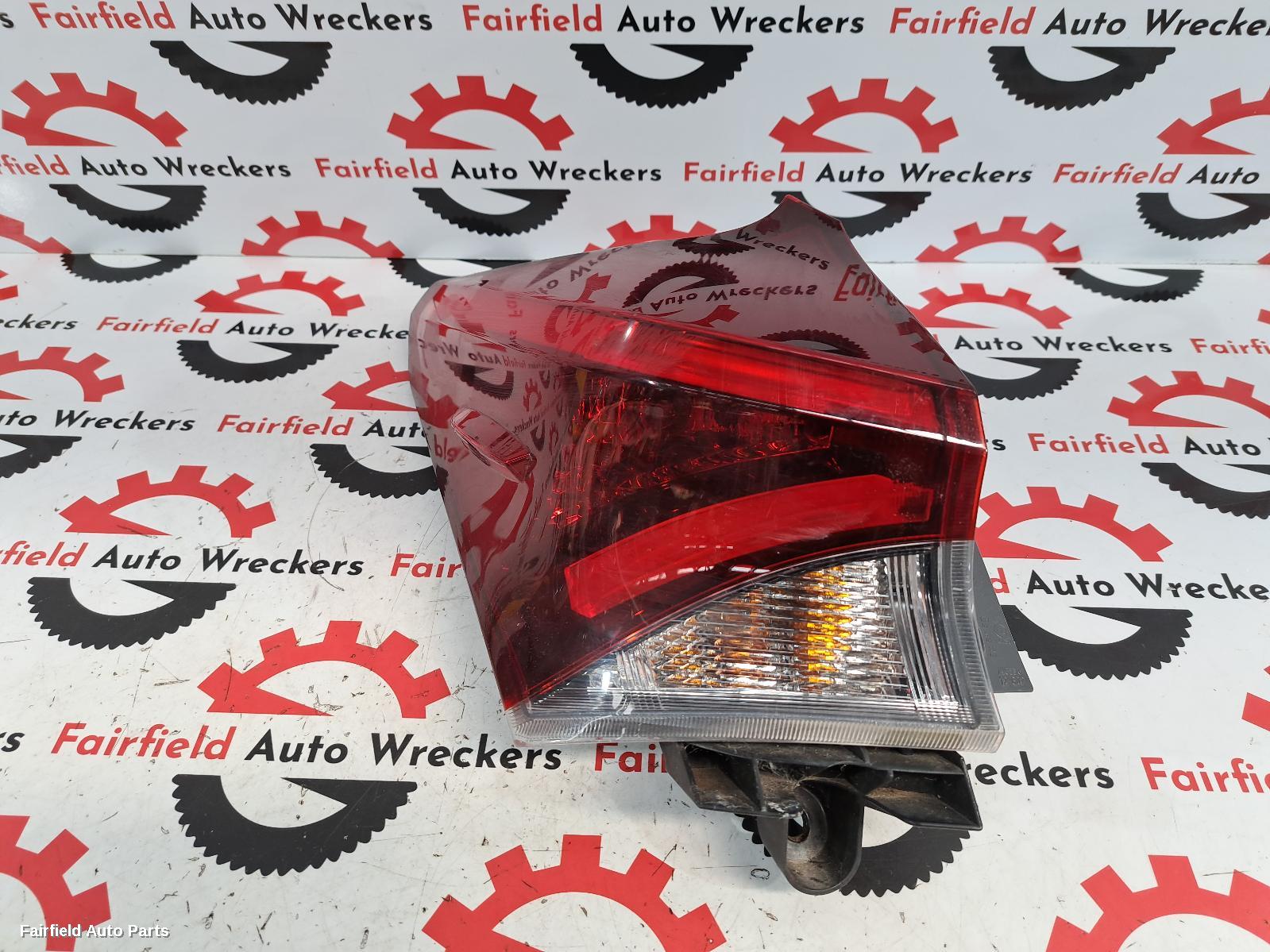 2015-2018 Toyota Corolla Left Taillight