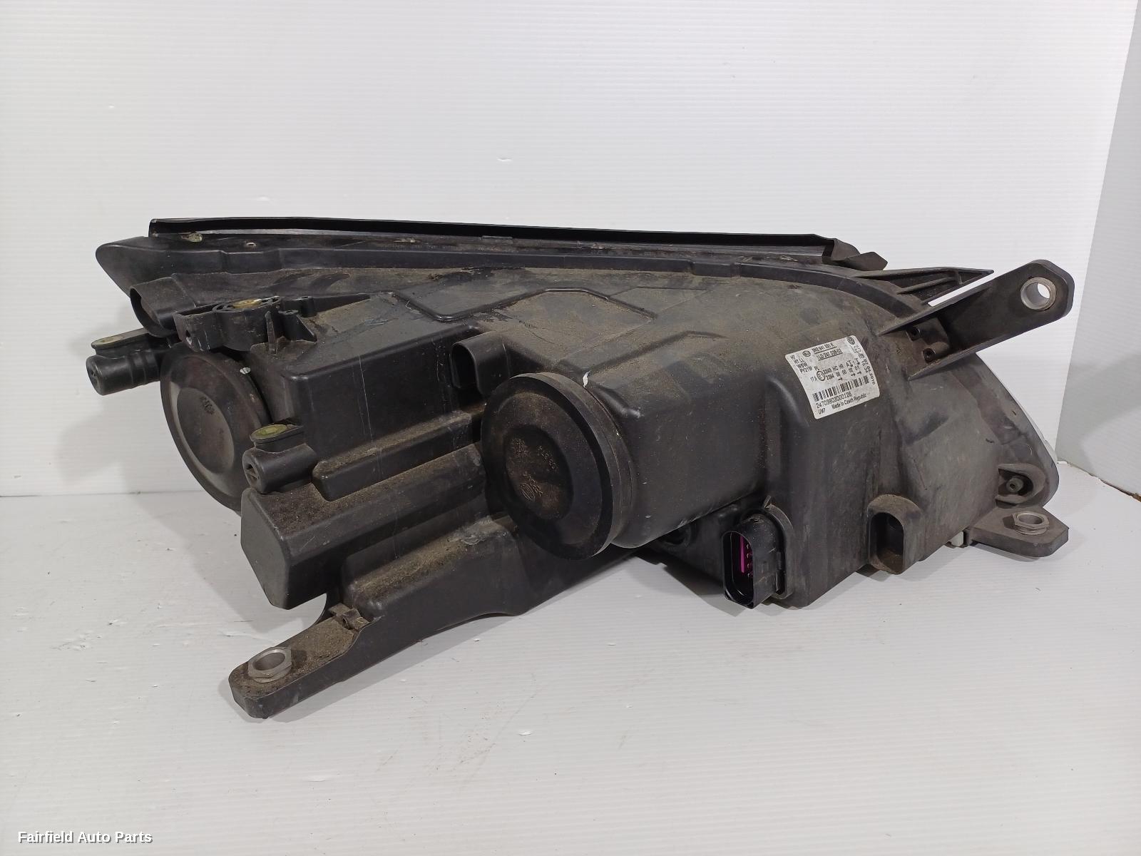 2008-2011 Volkswagen Tiguan Left Headlamp