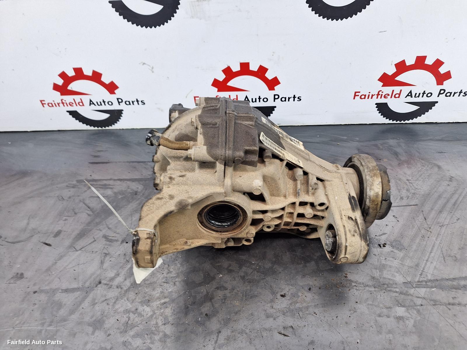 2010-2022 Jeep Grandcherokee Differential Centre