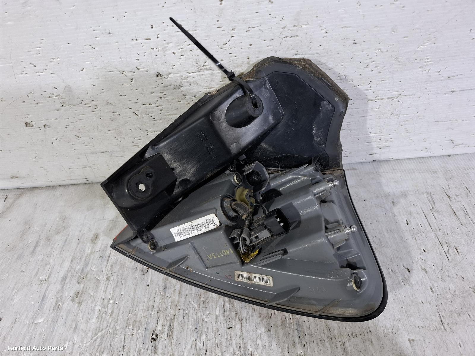 2014-2018 Jeep Cherokee Left Taillight