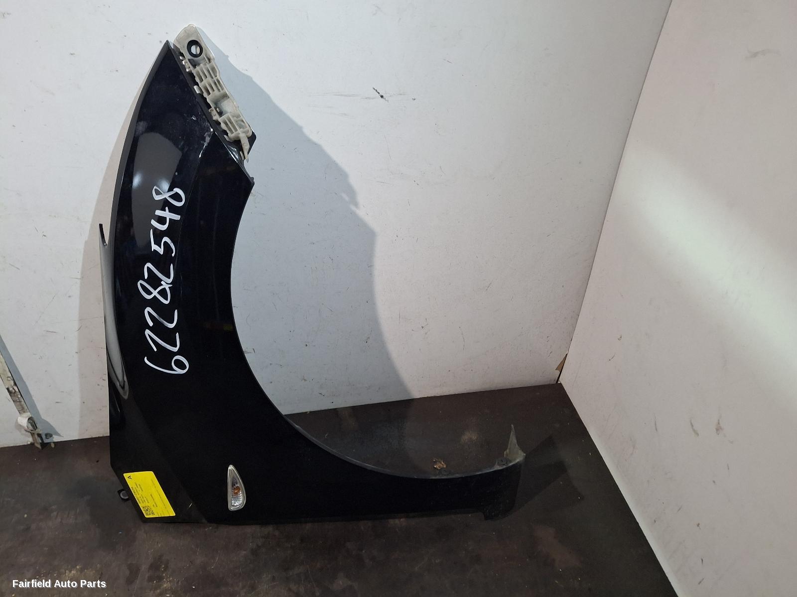 2012-2017 Hyundai I30 Right Guard